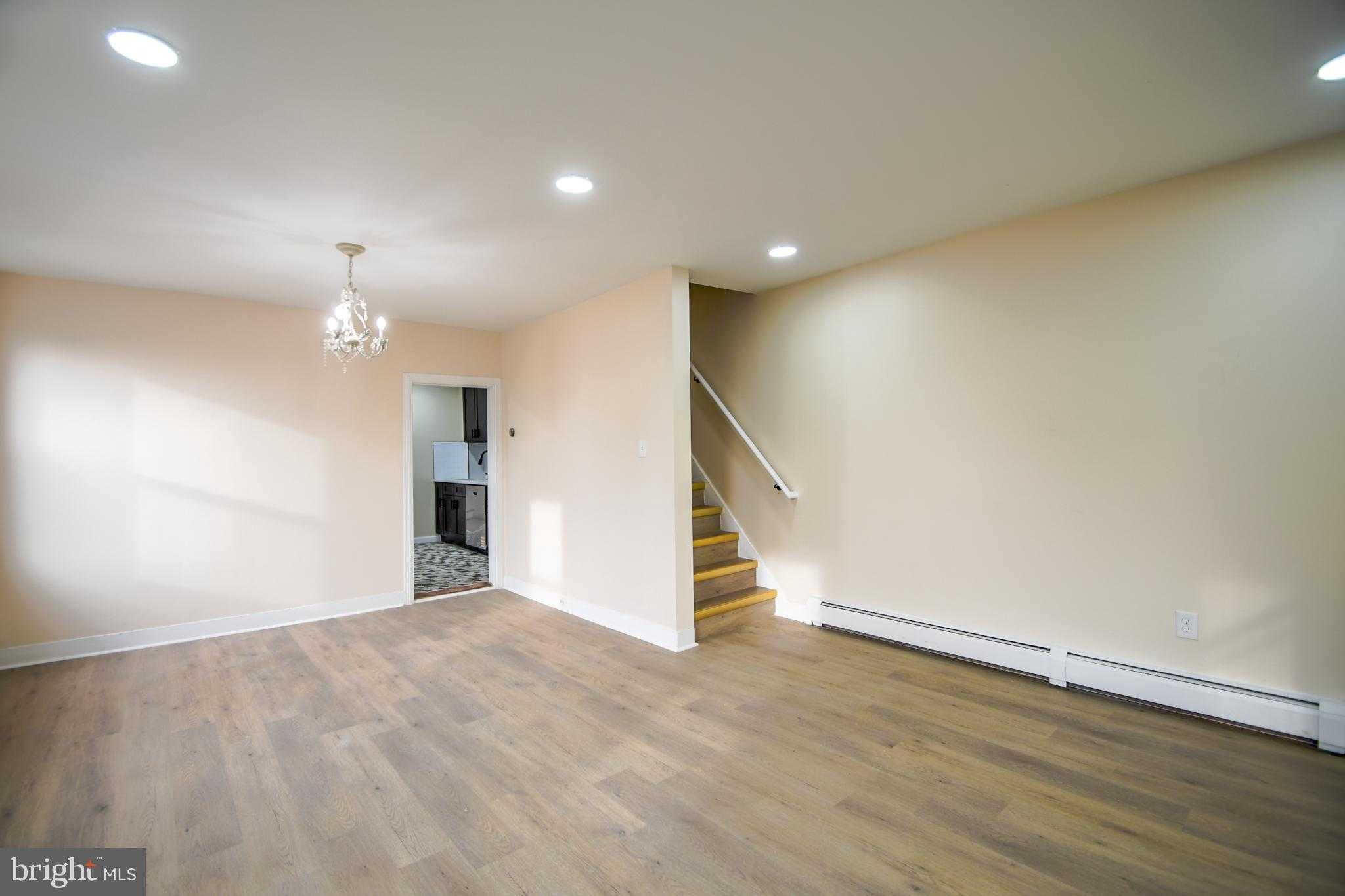 3817 Dennison Ave photo 4