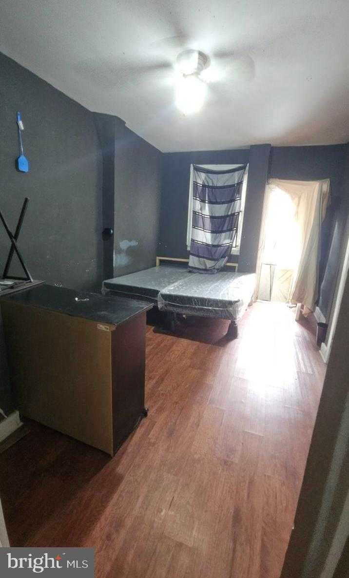 5106 Penn St photo 6