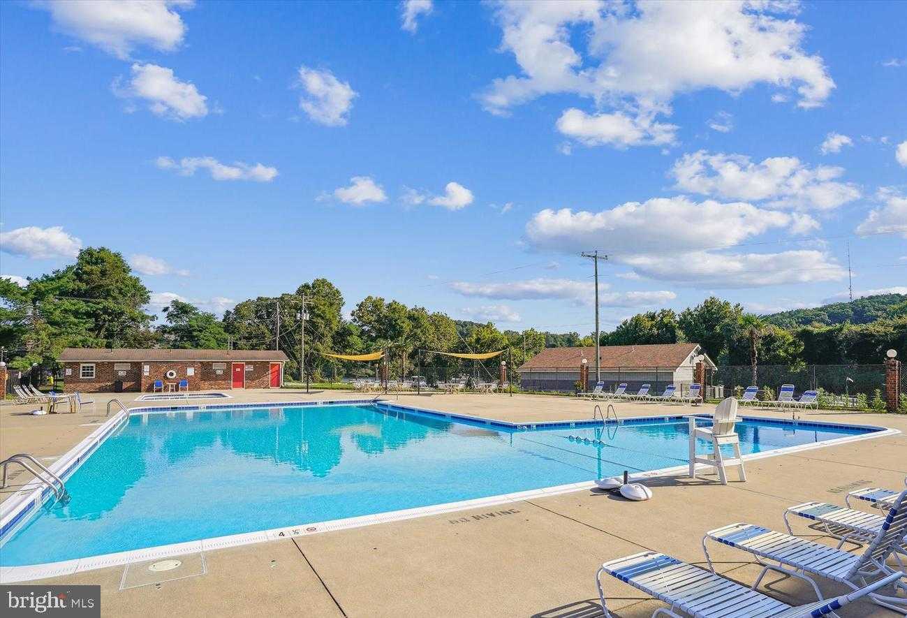 12703 Gordon Blvd Apt 20 photo 35