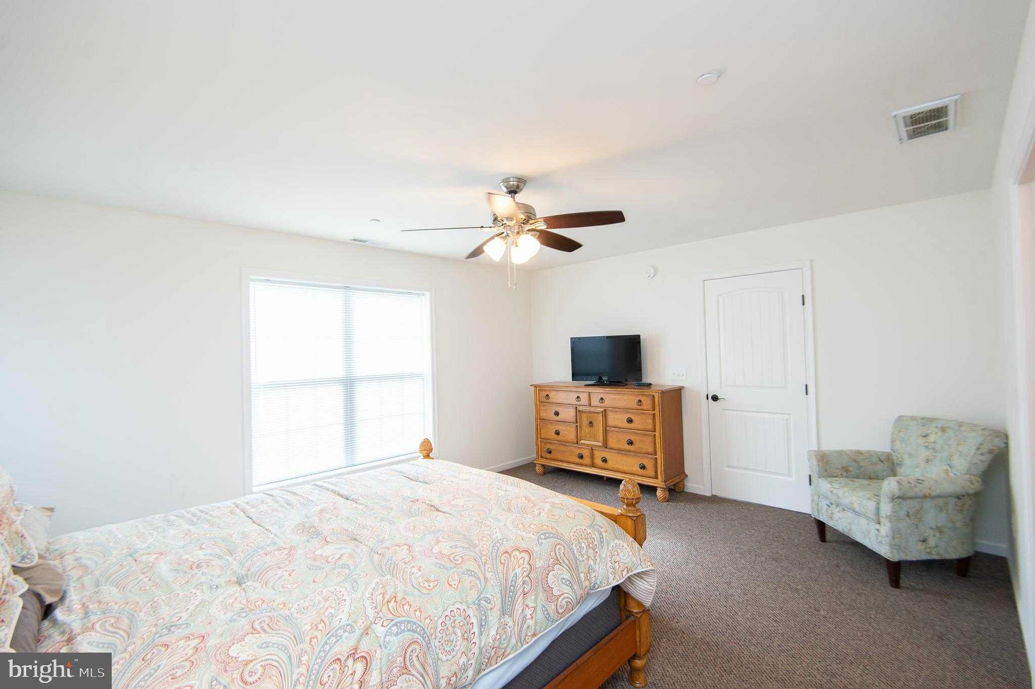 3283 Golden Hill Rd photo 17