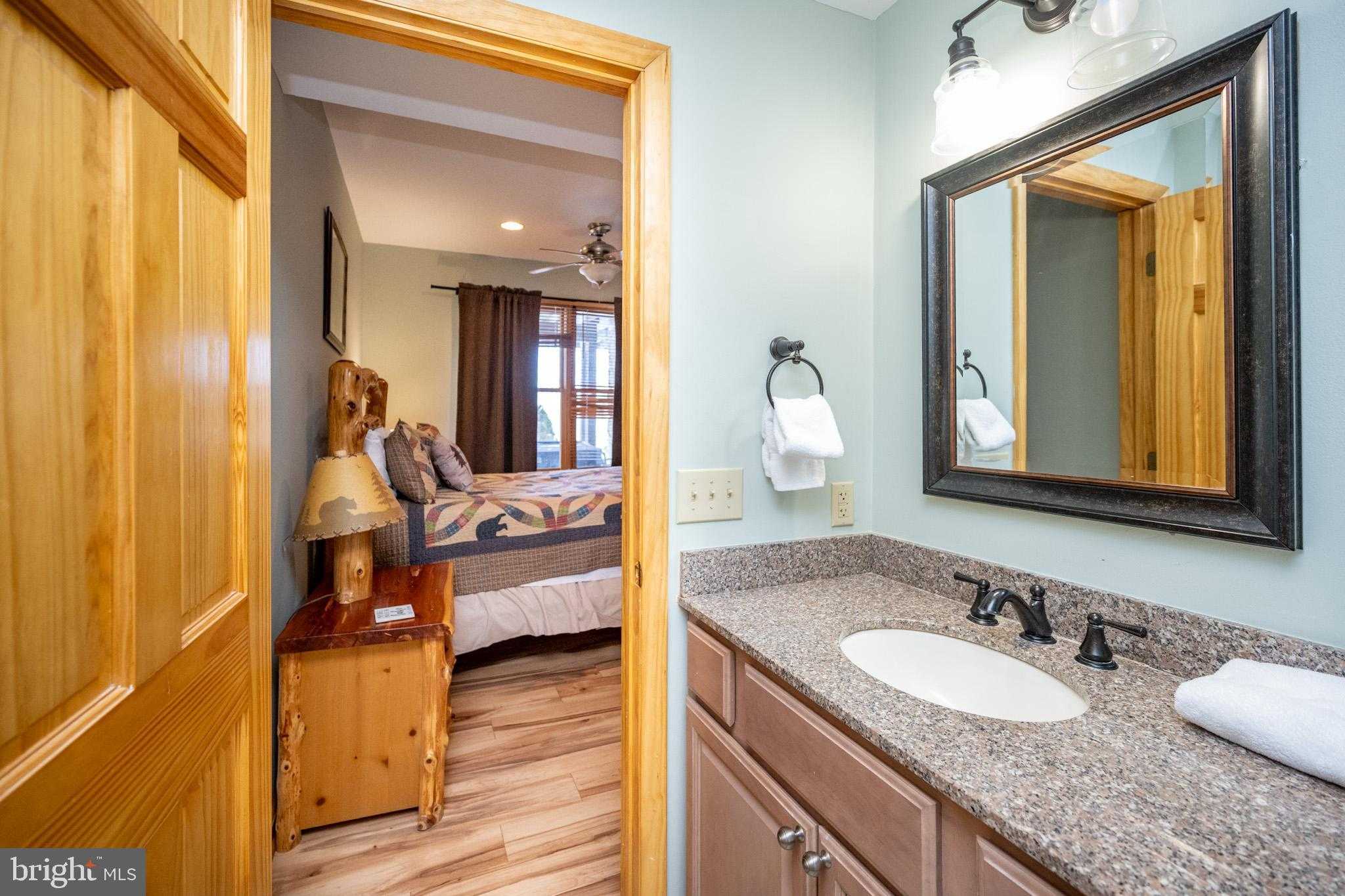 615 Sandy Shores Rd photo 71