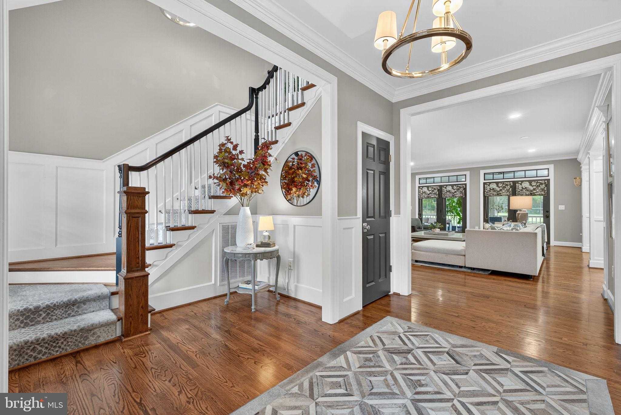 164 Highland photo 4