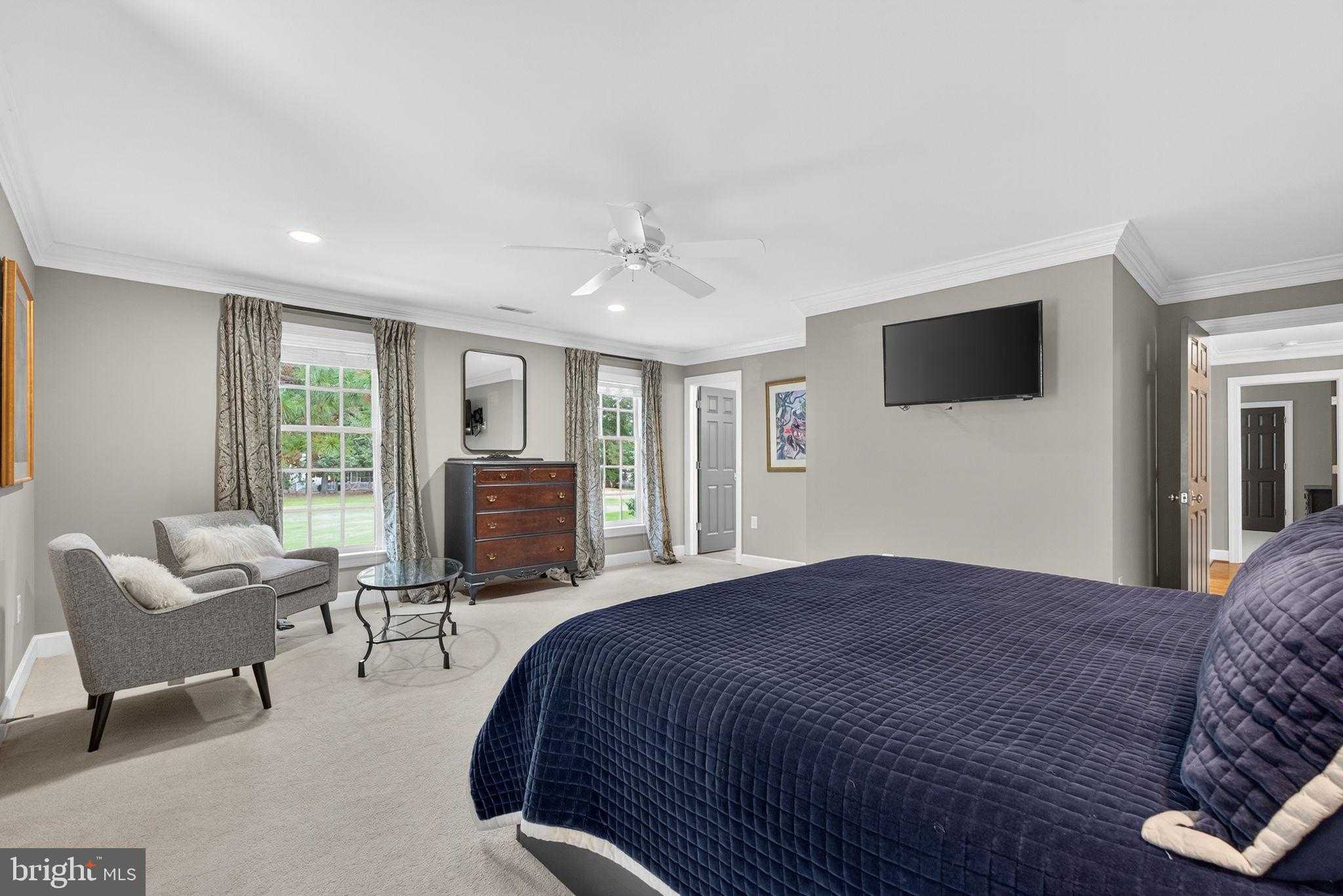 164 Highland photo 40