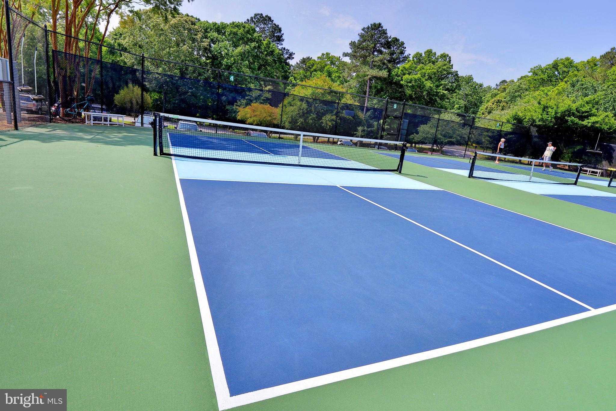 164 Highland photo 59