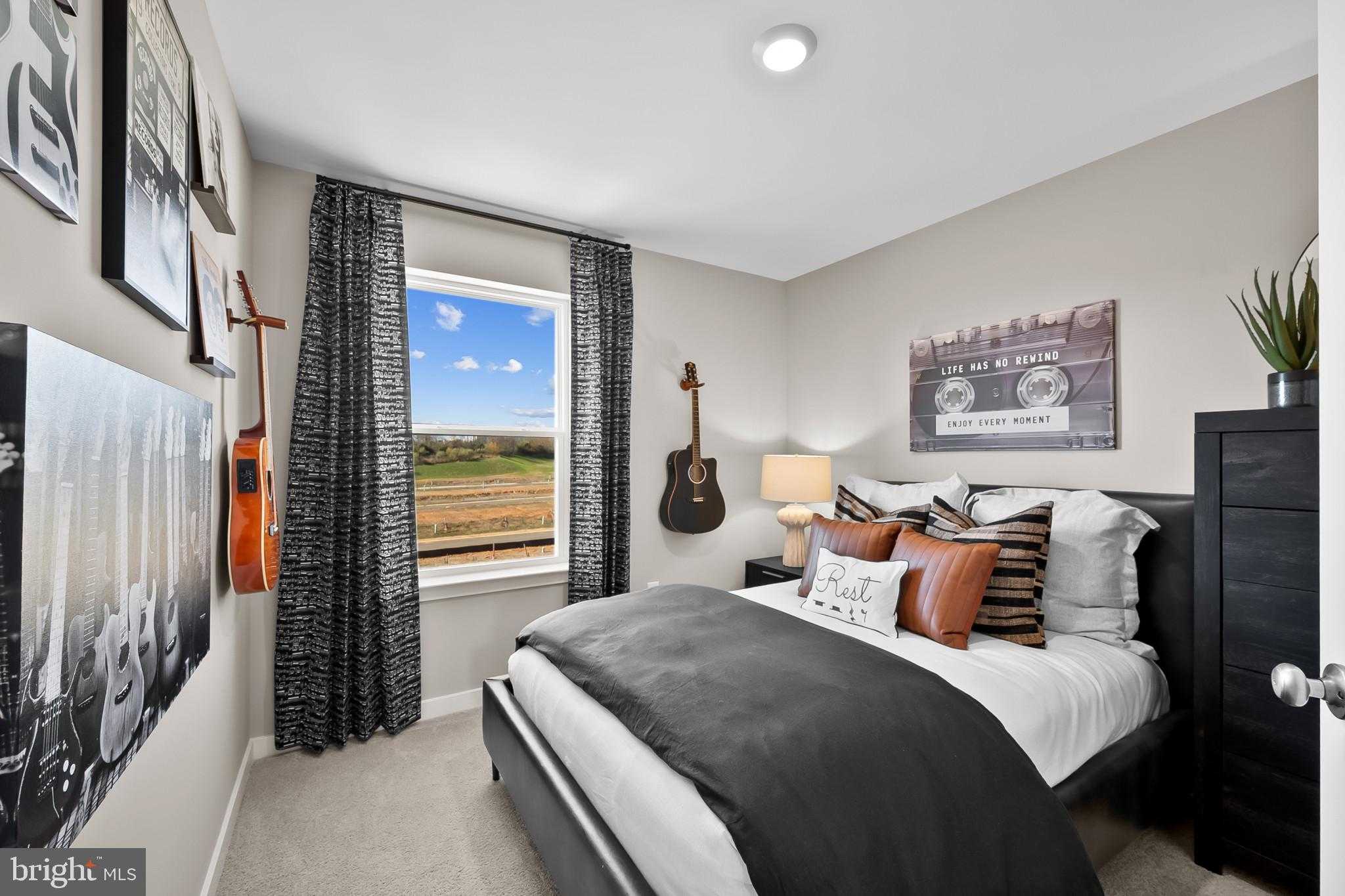 44 Aloma St photo 18