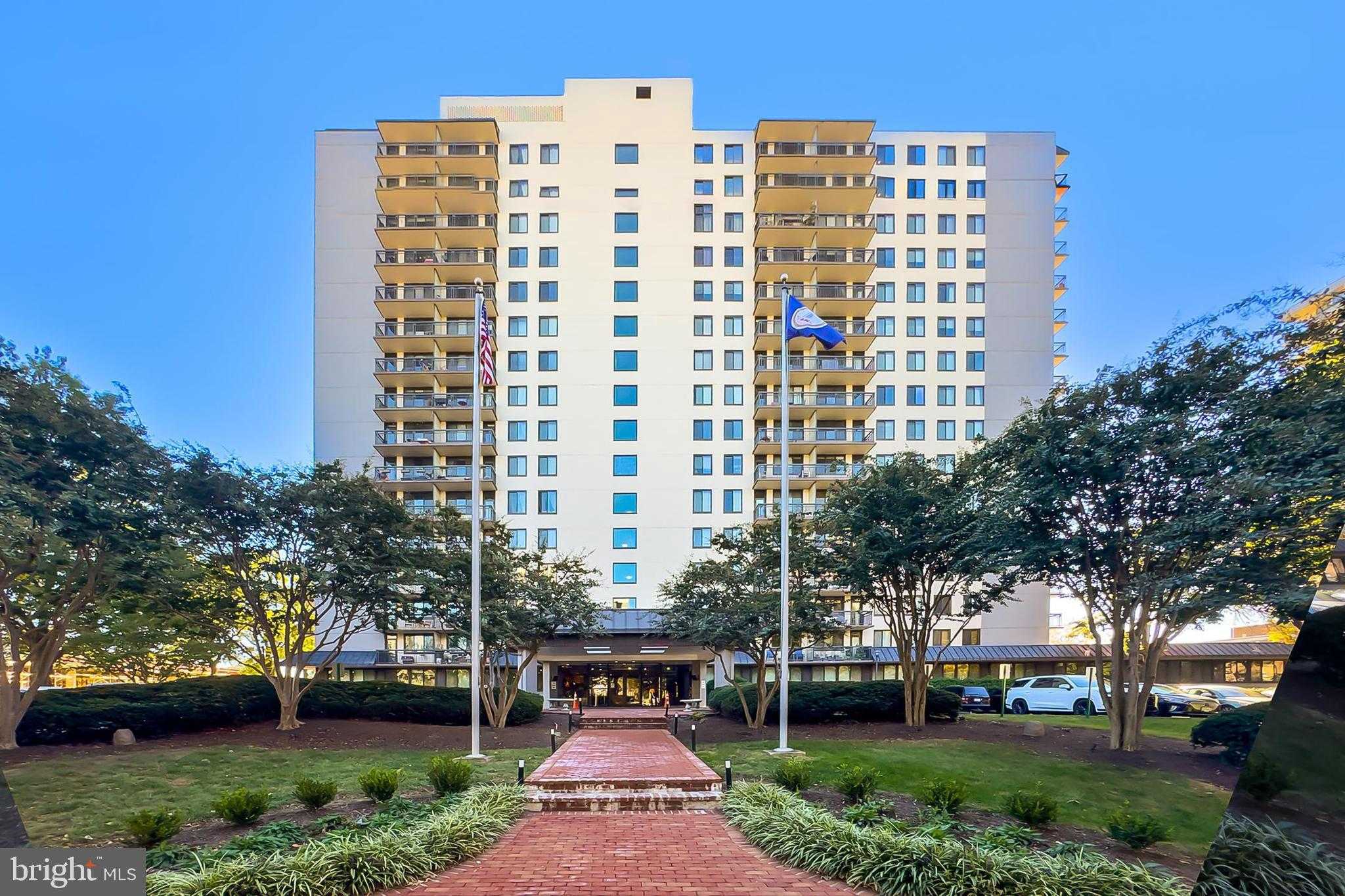 801 N Pitt St Ste 521