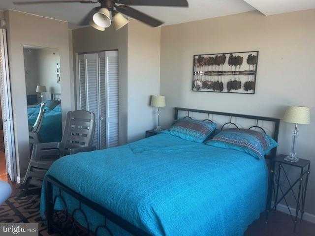 1011 Arlington Blvd Apt 630 photo 5