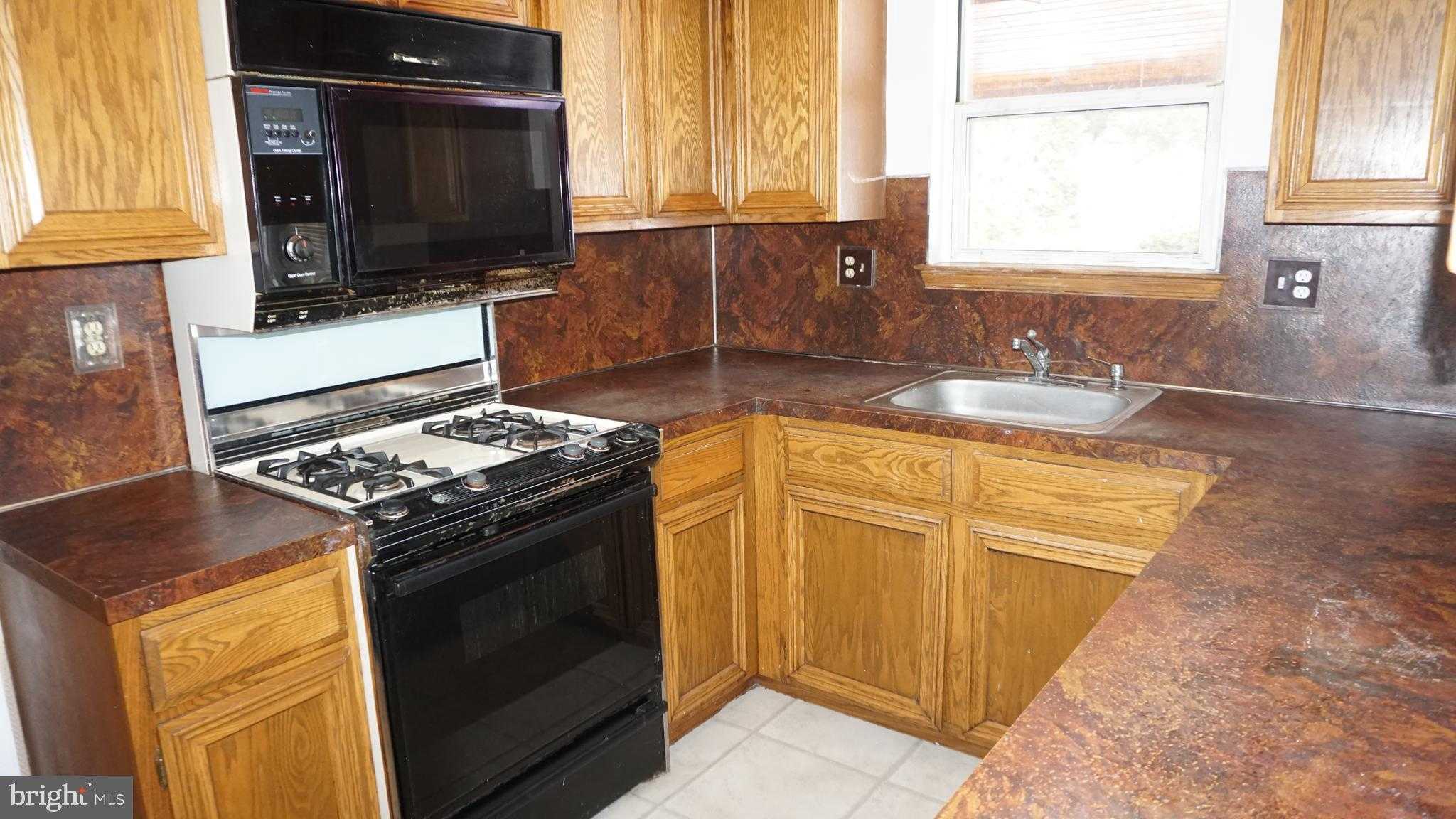 1105 Renee Cir photo 7