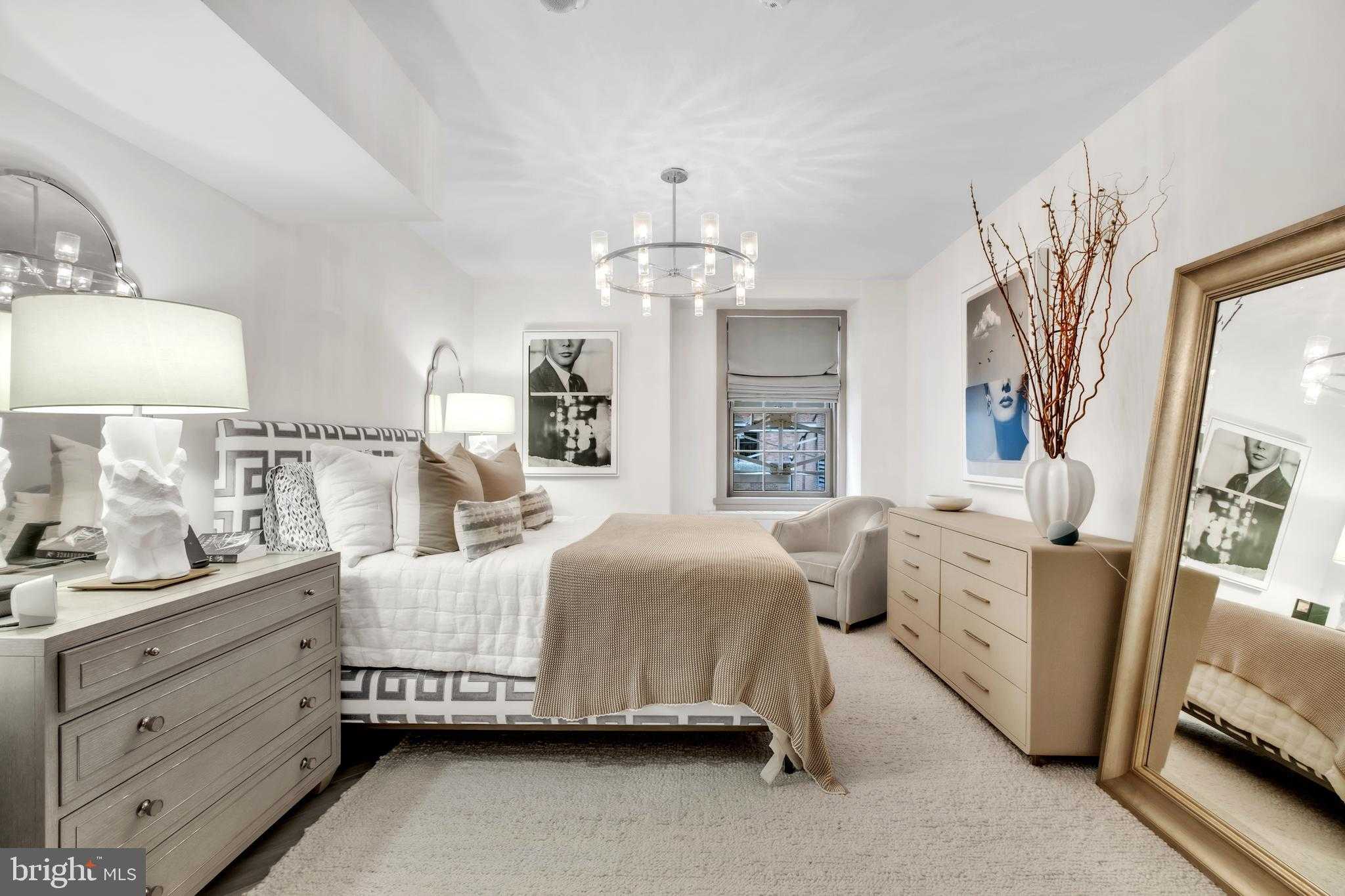 219 S 18th St # 822 photo 22