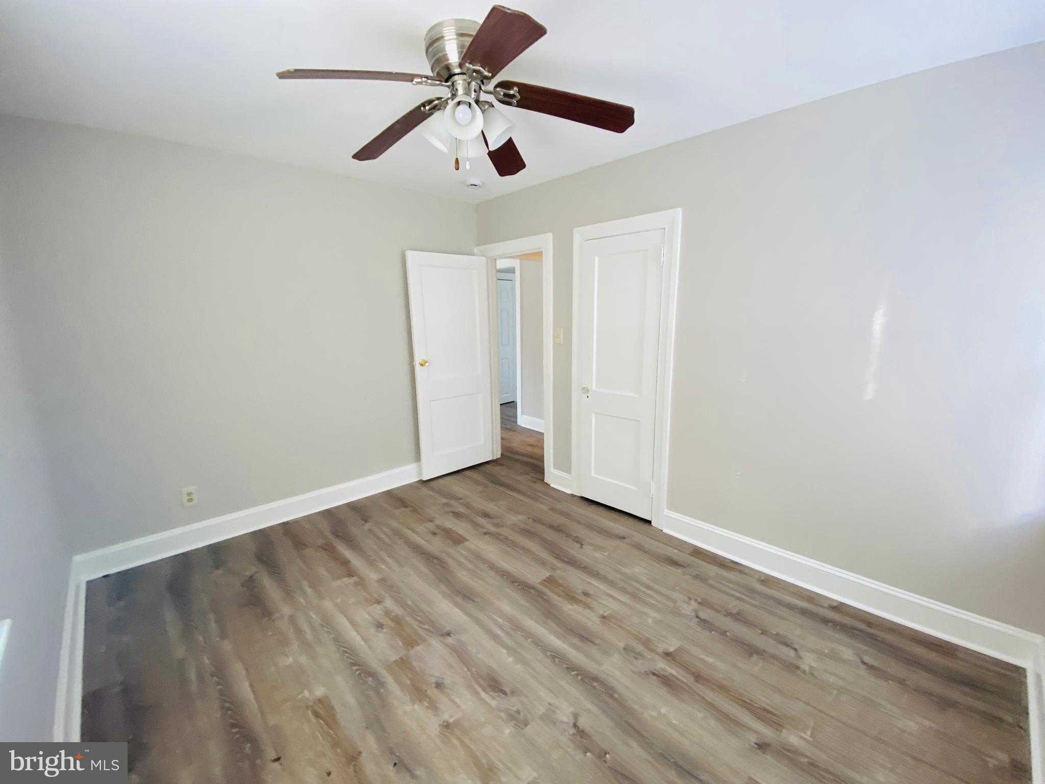 1007 Pierce Ave photo 13