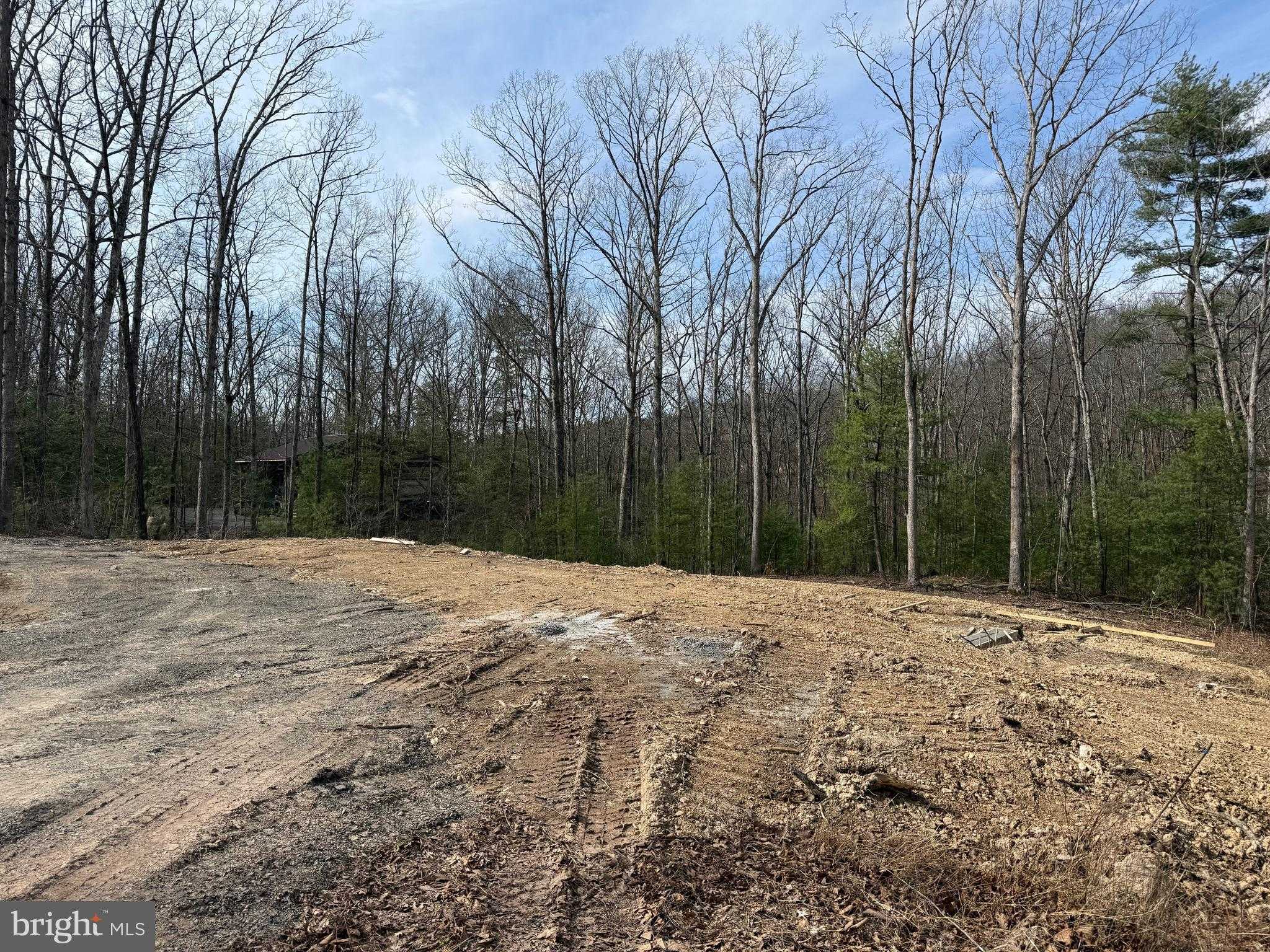 523 Oak Hill Rd photo 8