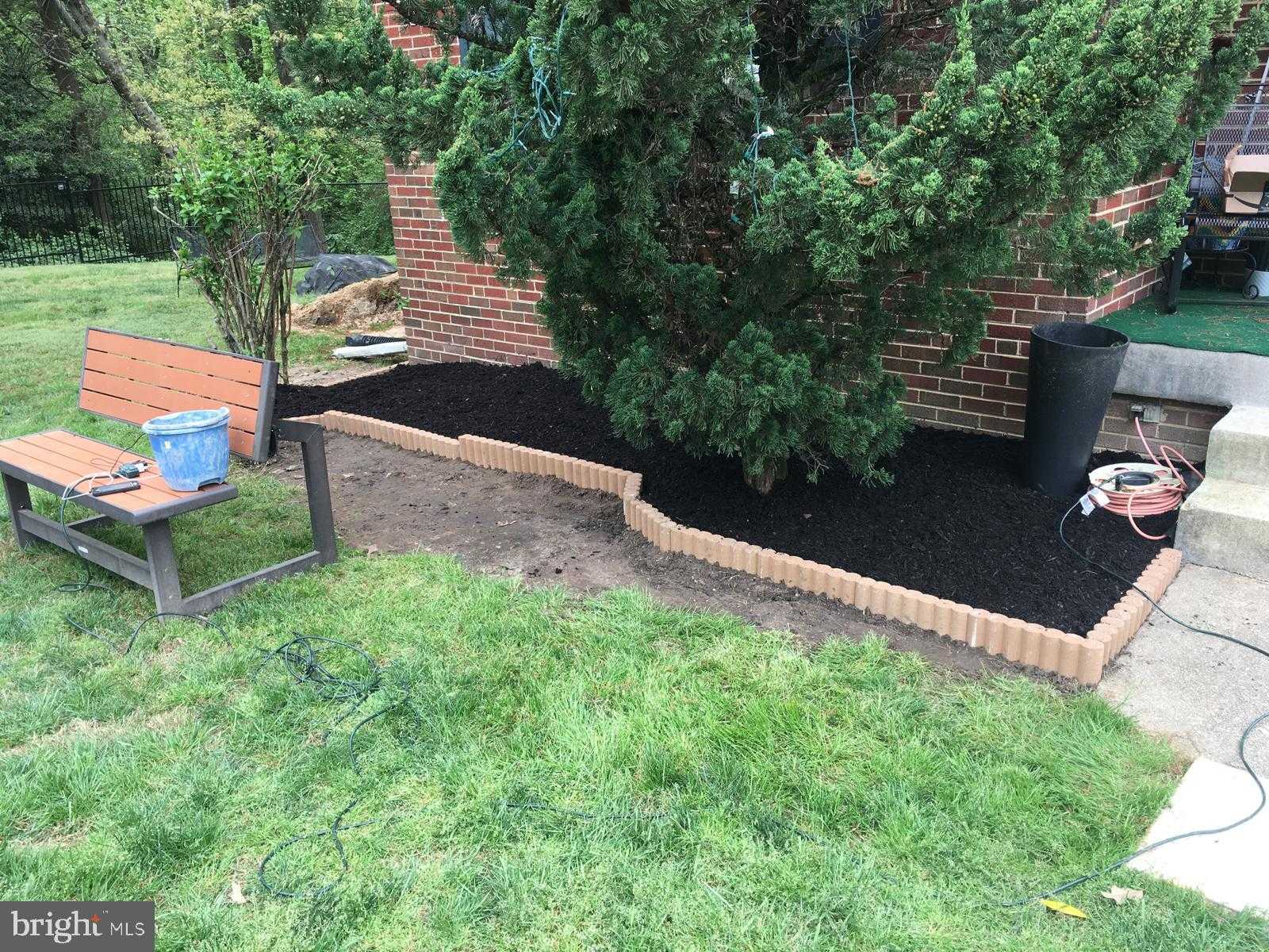 8801 Christina Ln photo 5