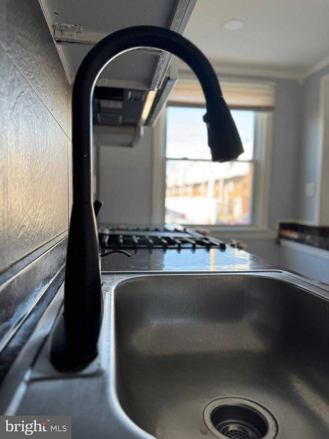 2130 E Cheltenham Ave photo 5