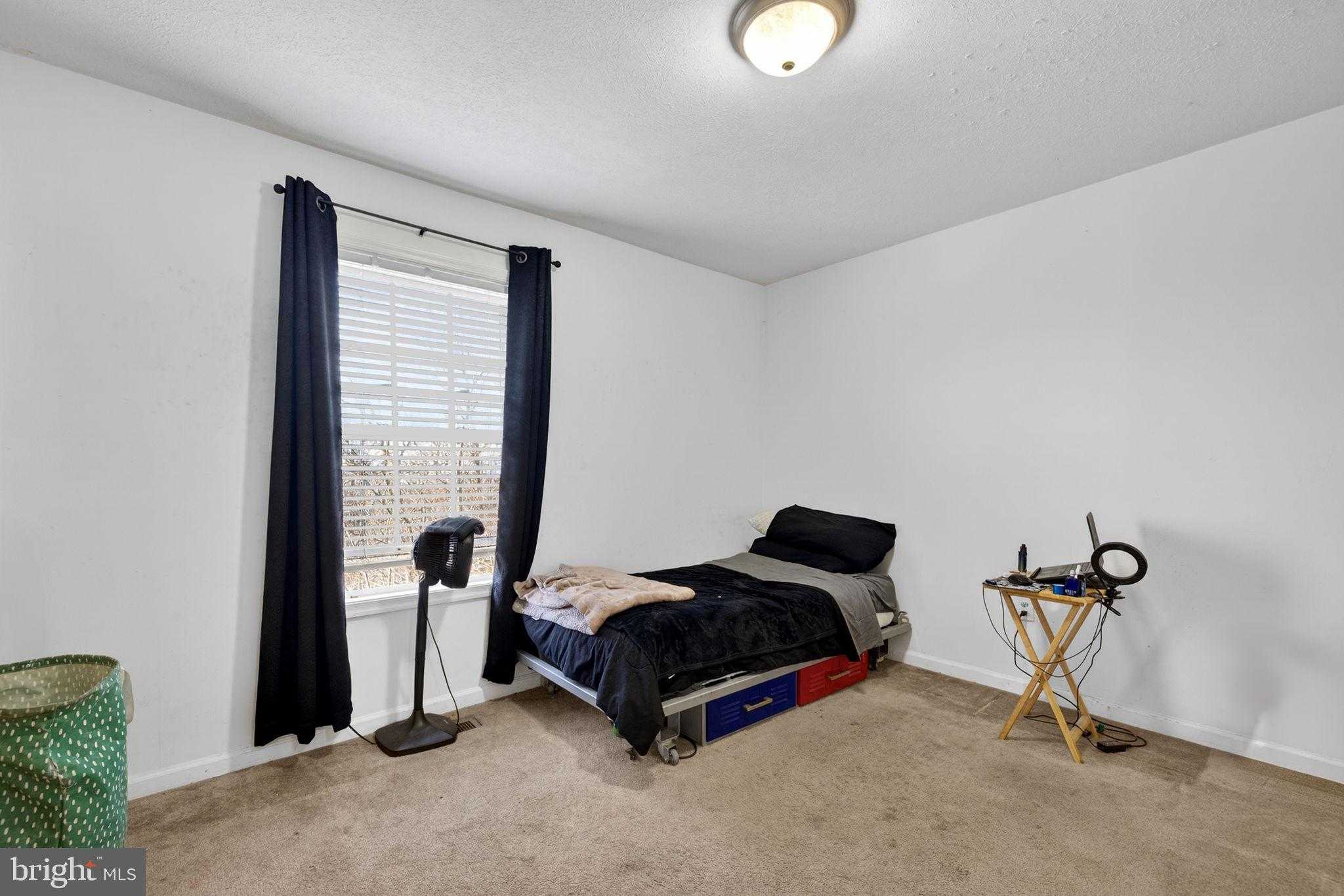 1194 Valley View Rd photo 27