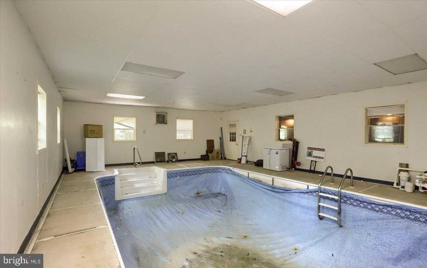 208 Owego Dr photo 39