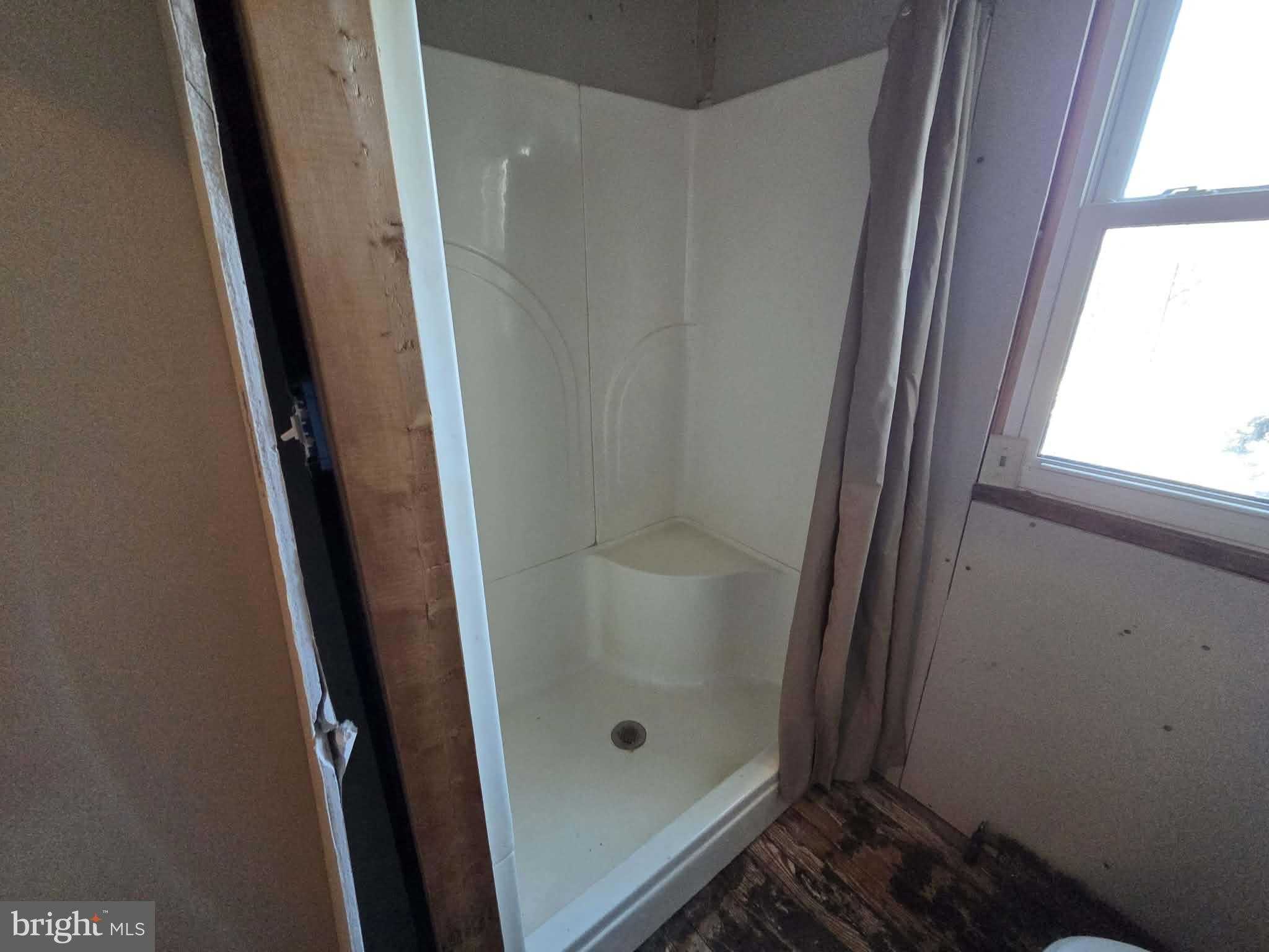 5110 N George Street Ext photo 38