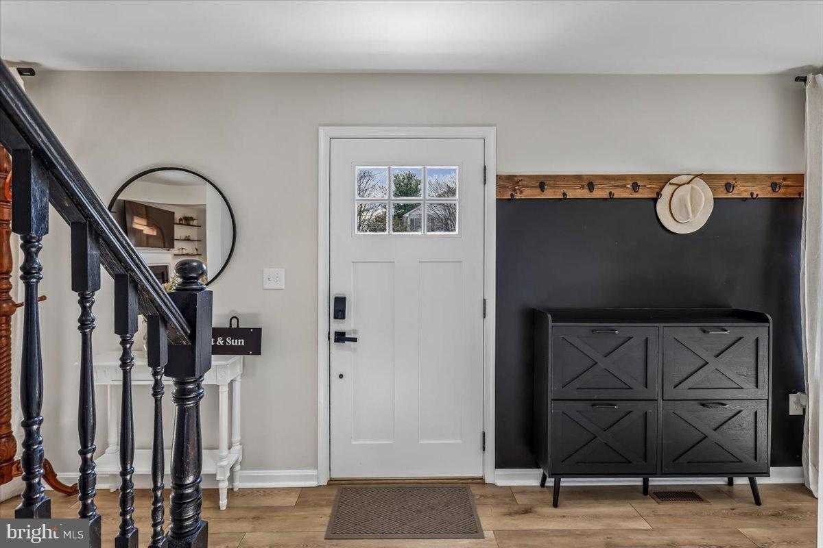 7338 Argonne Dr photo 3