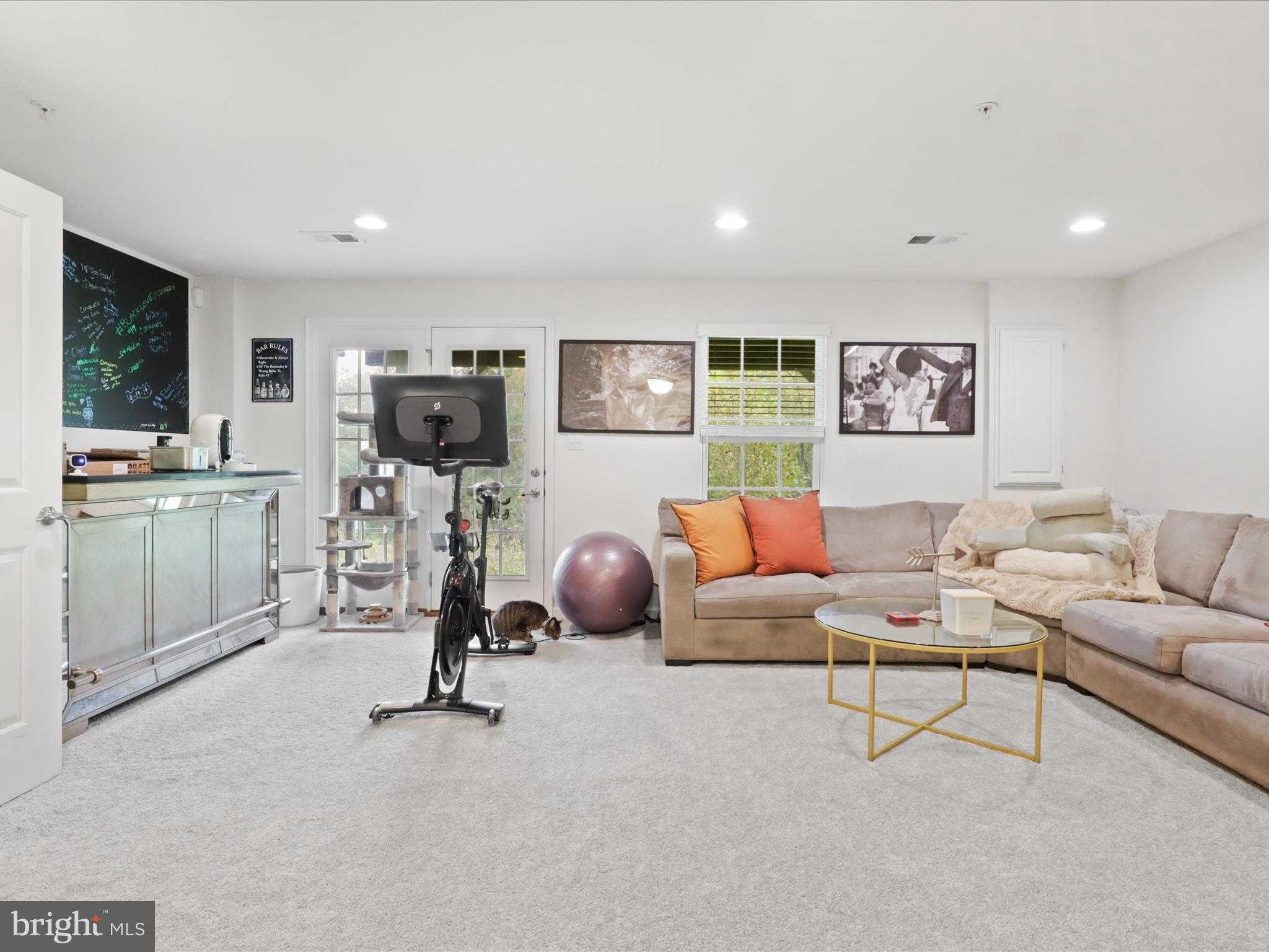 908 Evers Ave photo 30