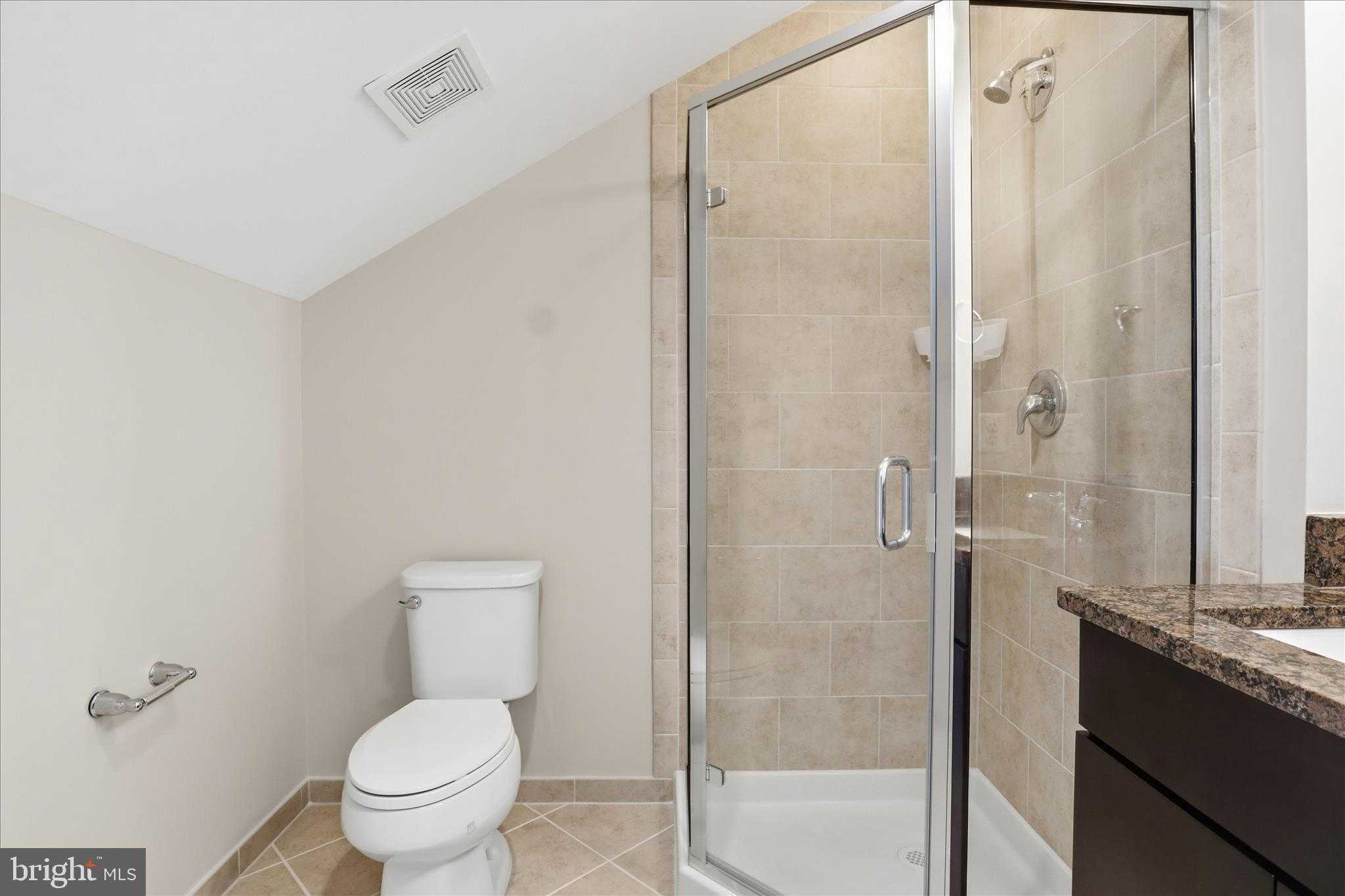 829 N Wakefield St photo 39