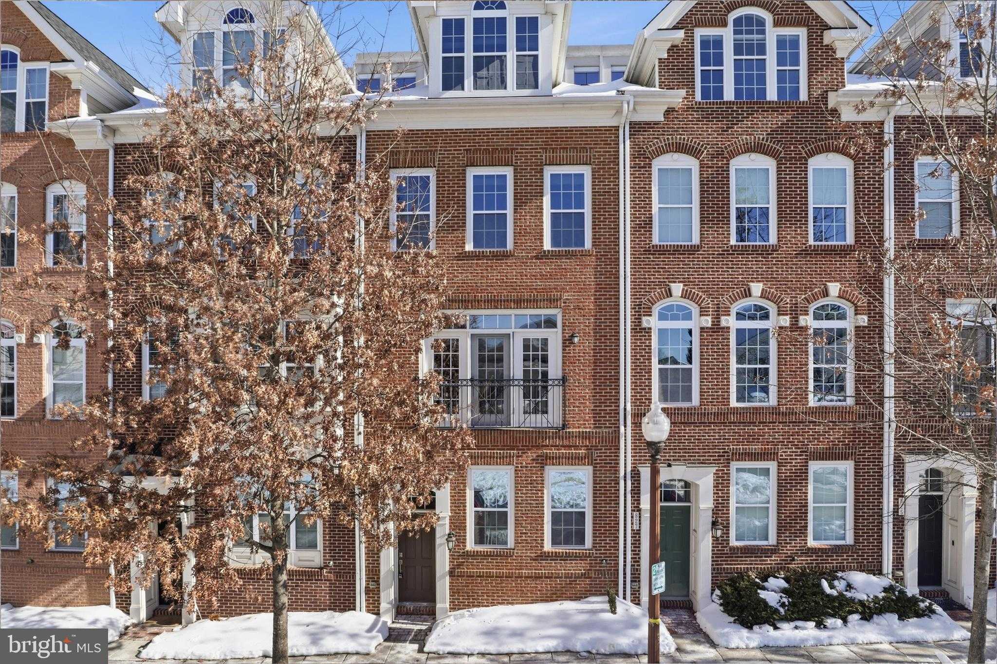 829 N Wakefield St photo 4