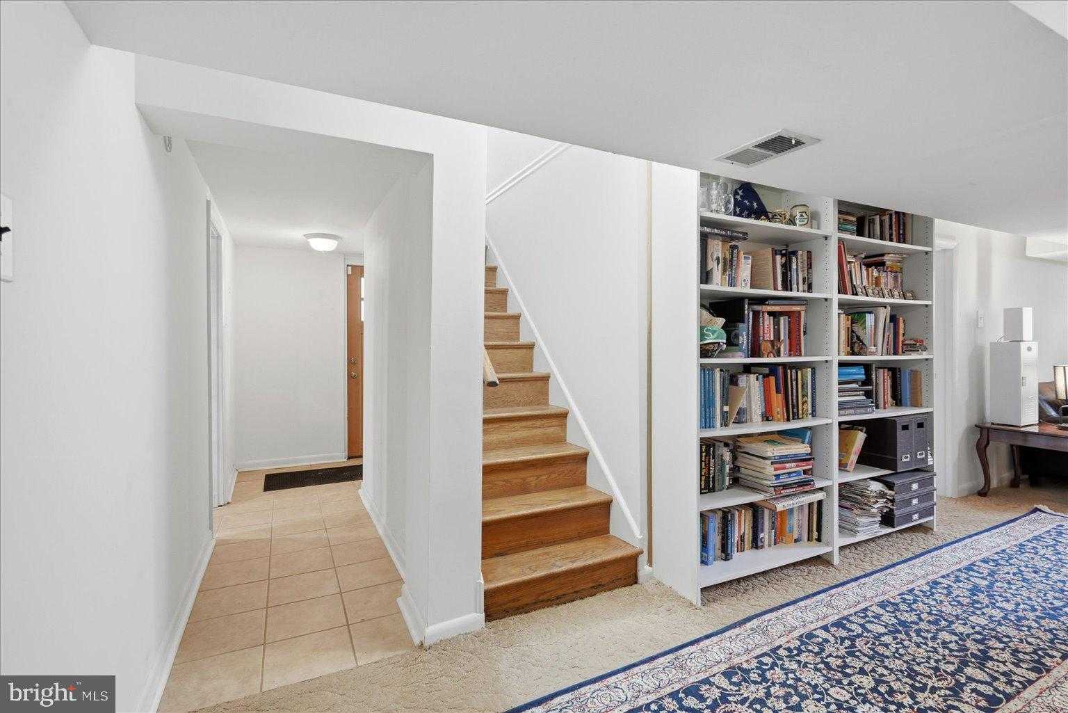 6020 Amherst Ave photo 17