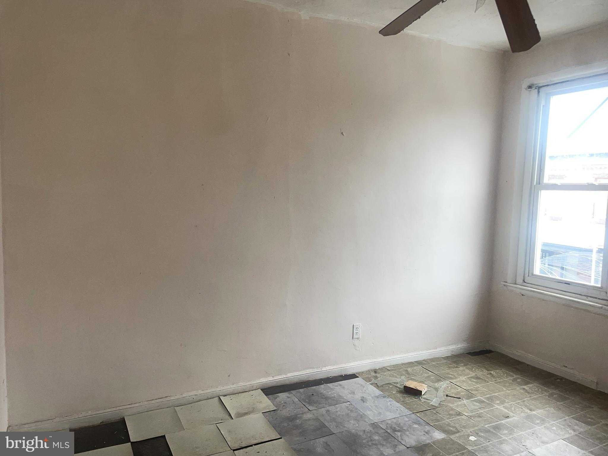 3626 N 13th St photo 15