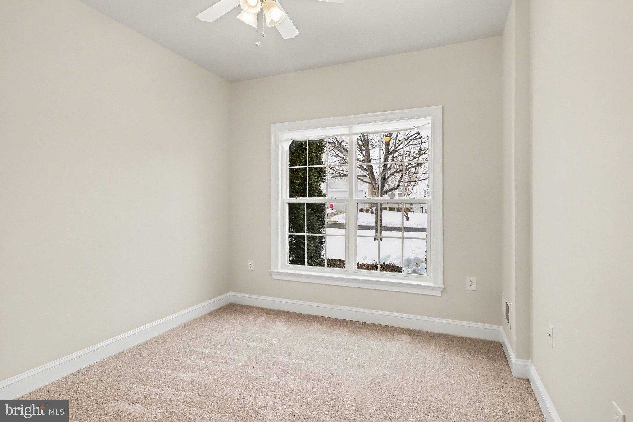 257 Long Point Dr photo 17