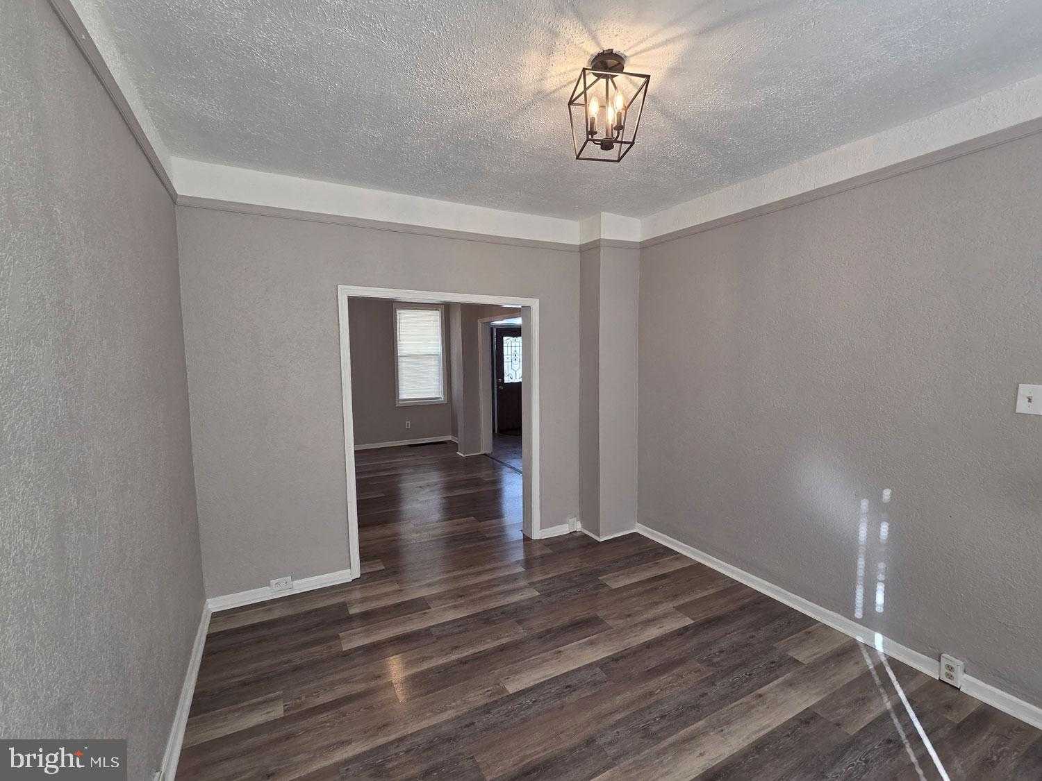 332 S Burhans Blvd photo 11