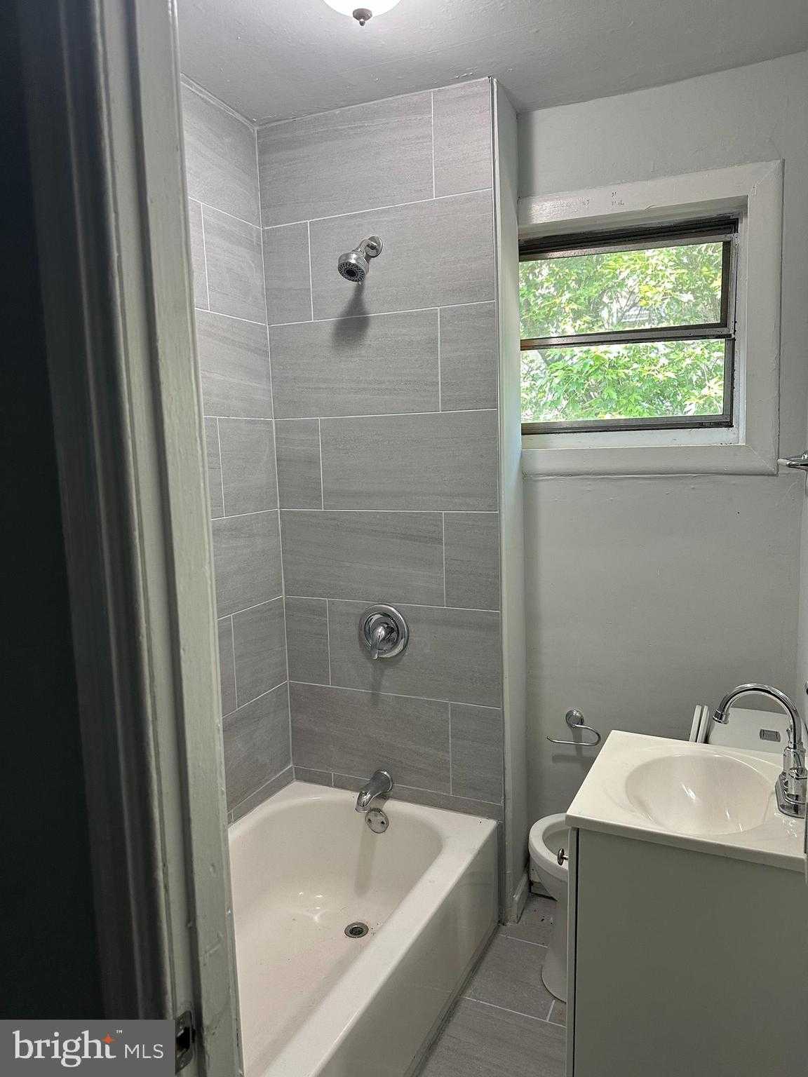 5004 Tacoma St photo 19