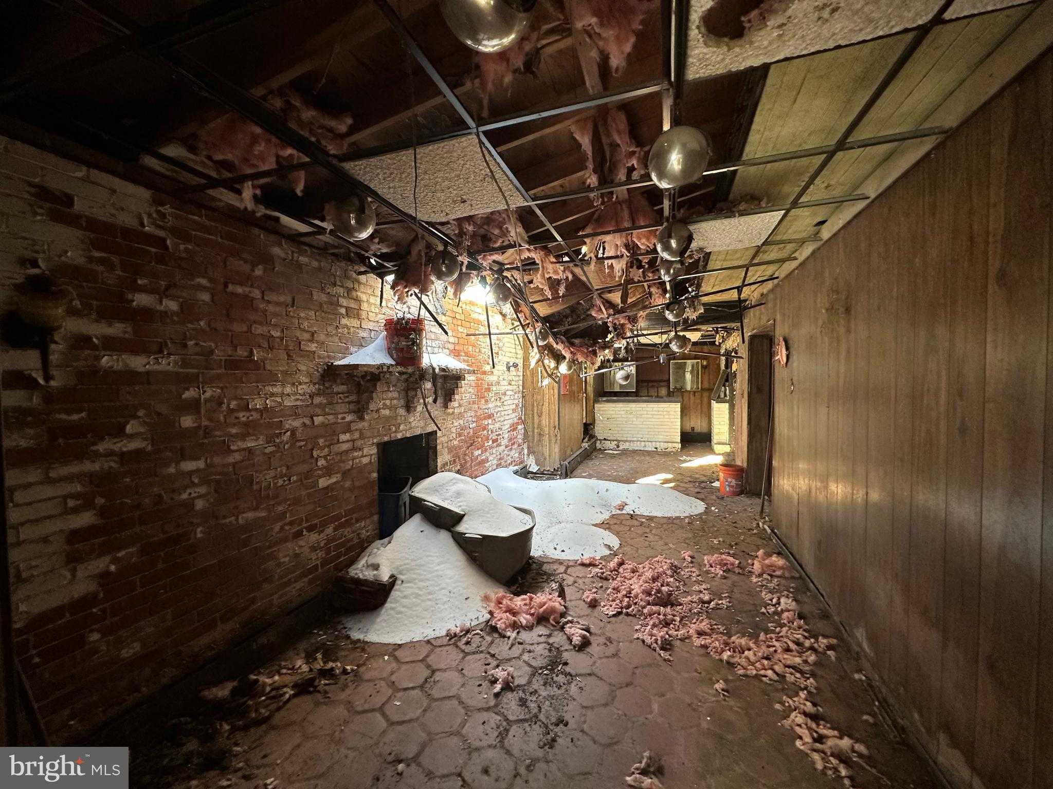 1400 Plymouth Blvd photo 7