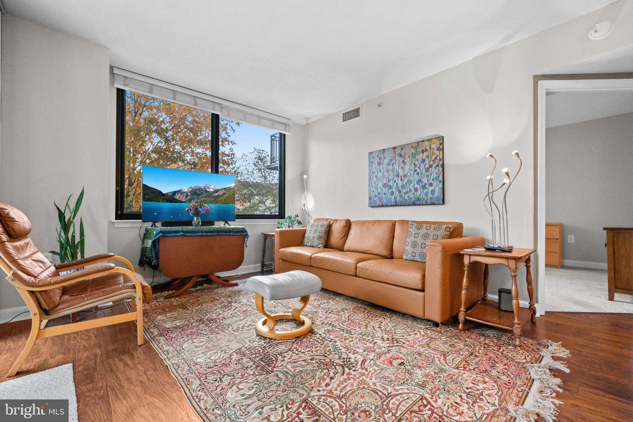 2451 Midtown Ave Apt 203 photo 8