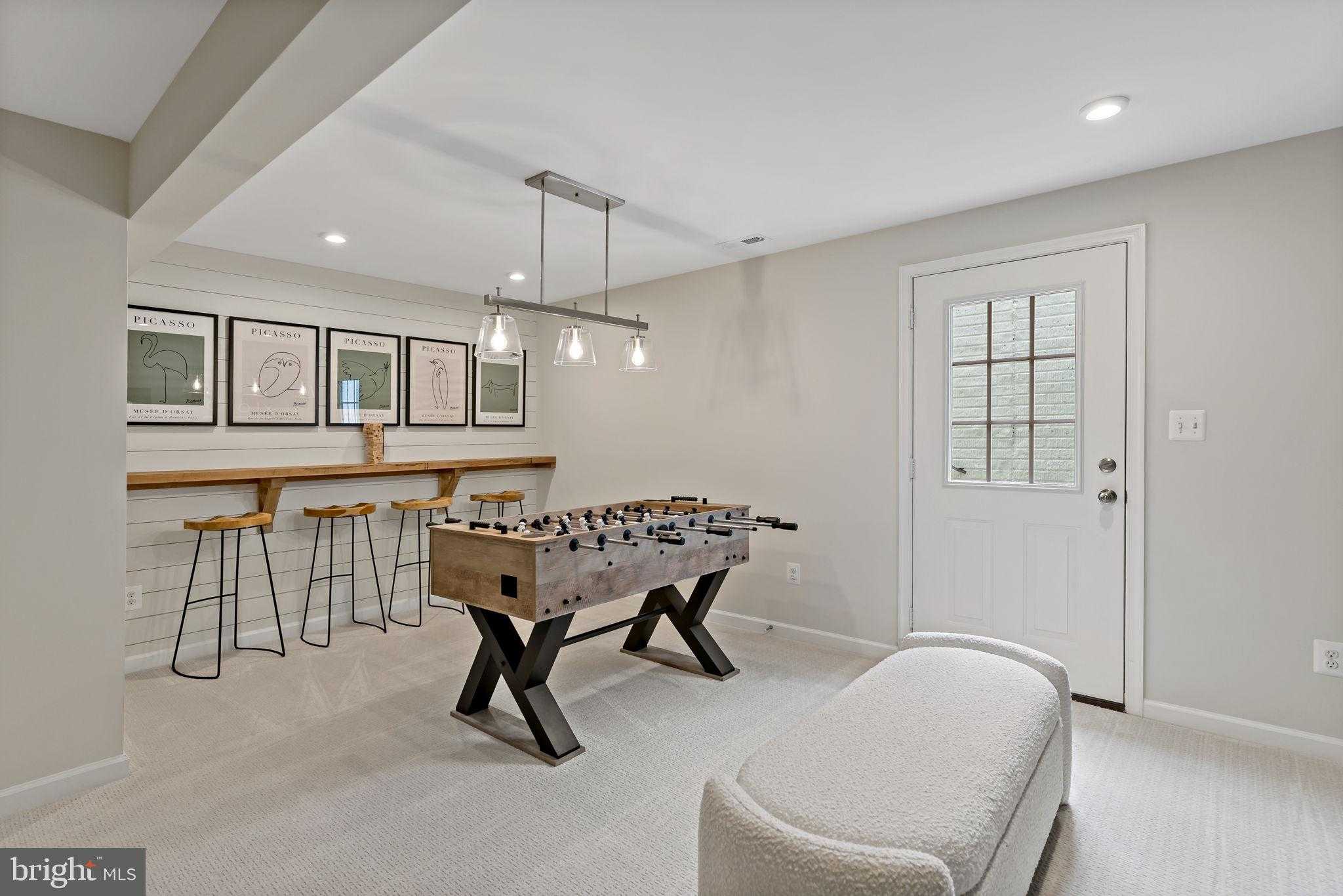 129 Wythe Way photo 40