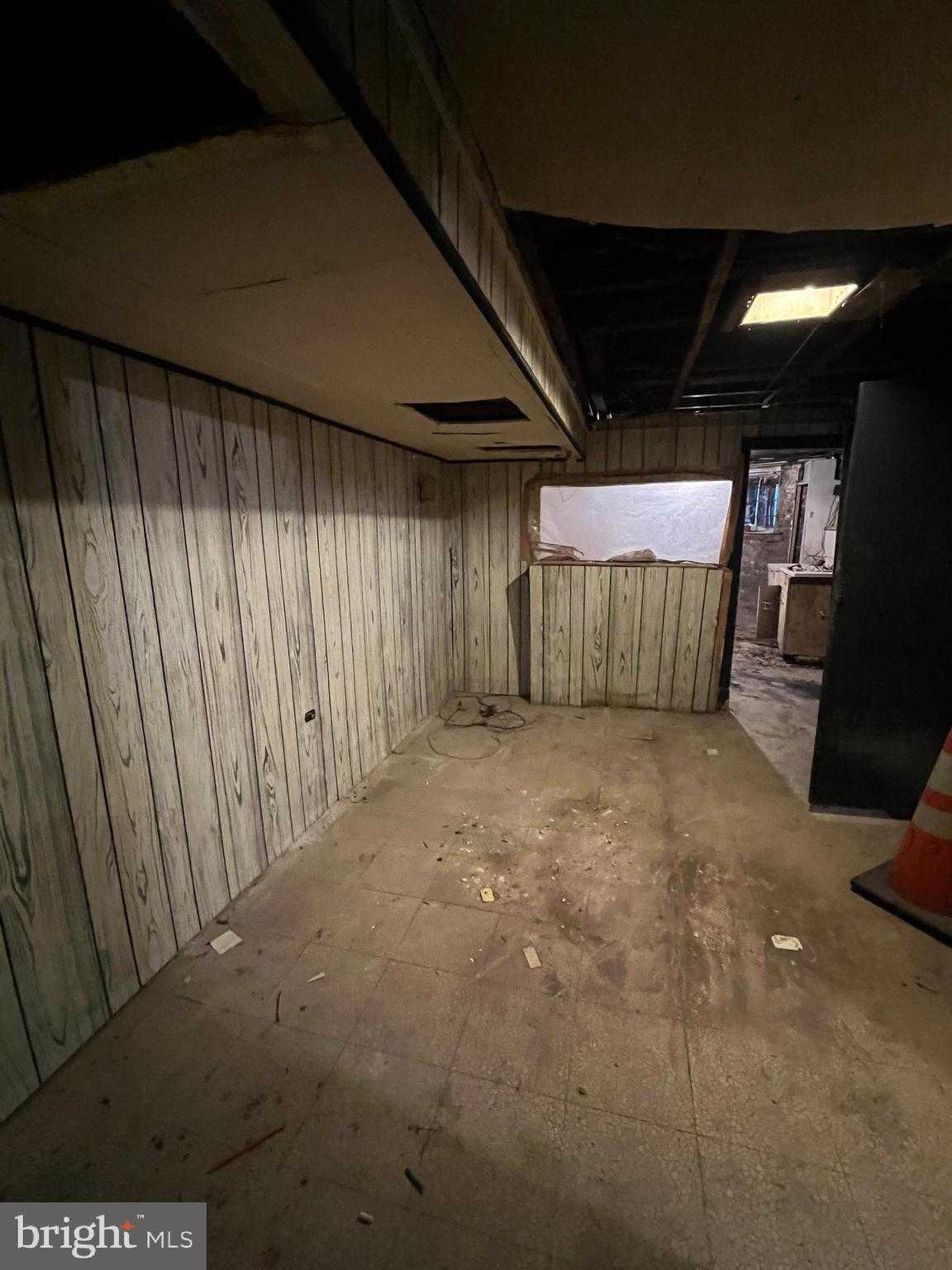 1908 Madison Ave photo 37