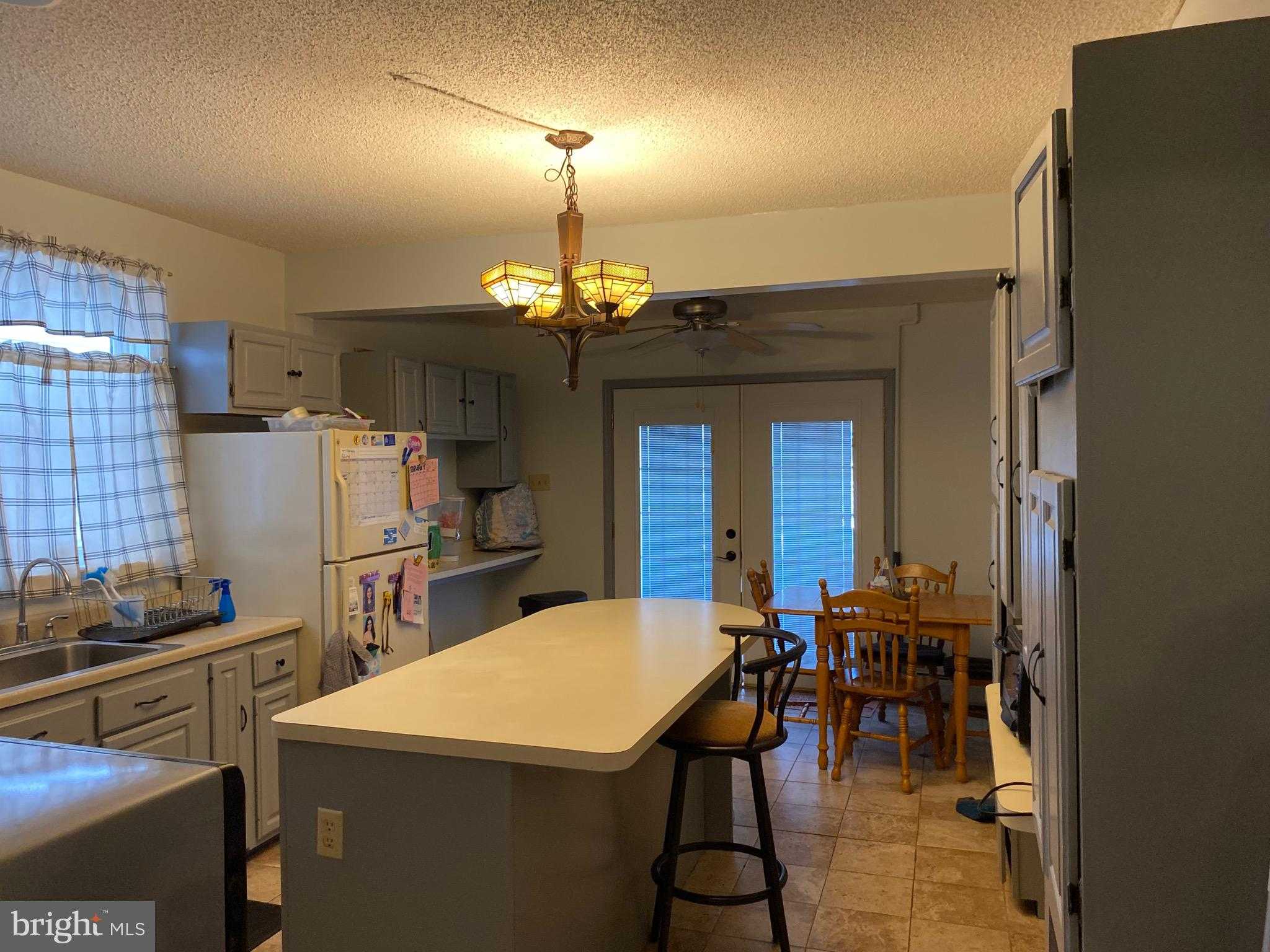 1026 Scott St photo 6