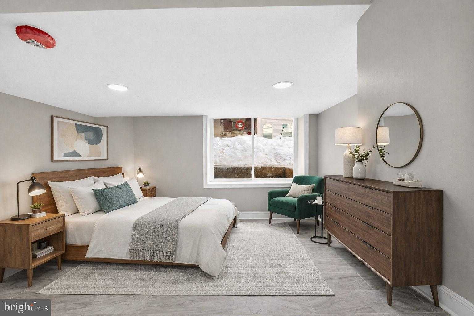 5443 Irving St photo 35