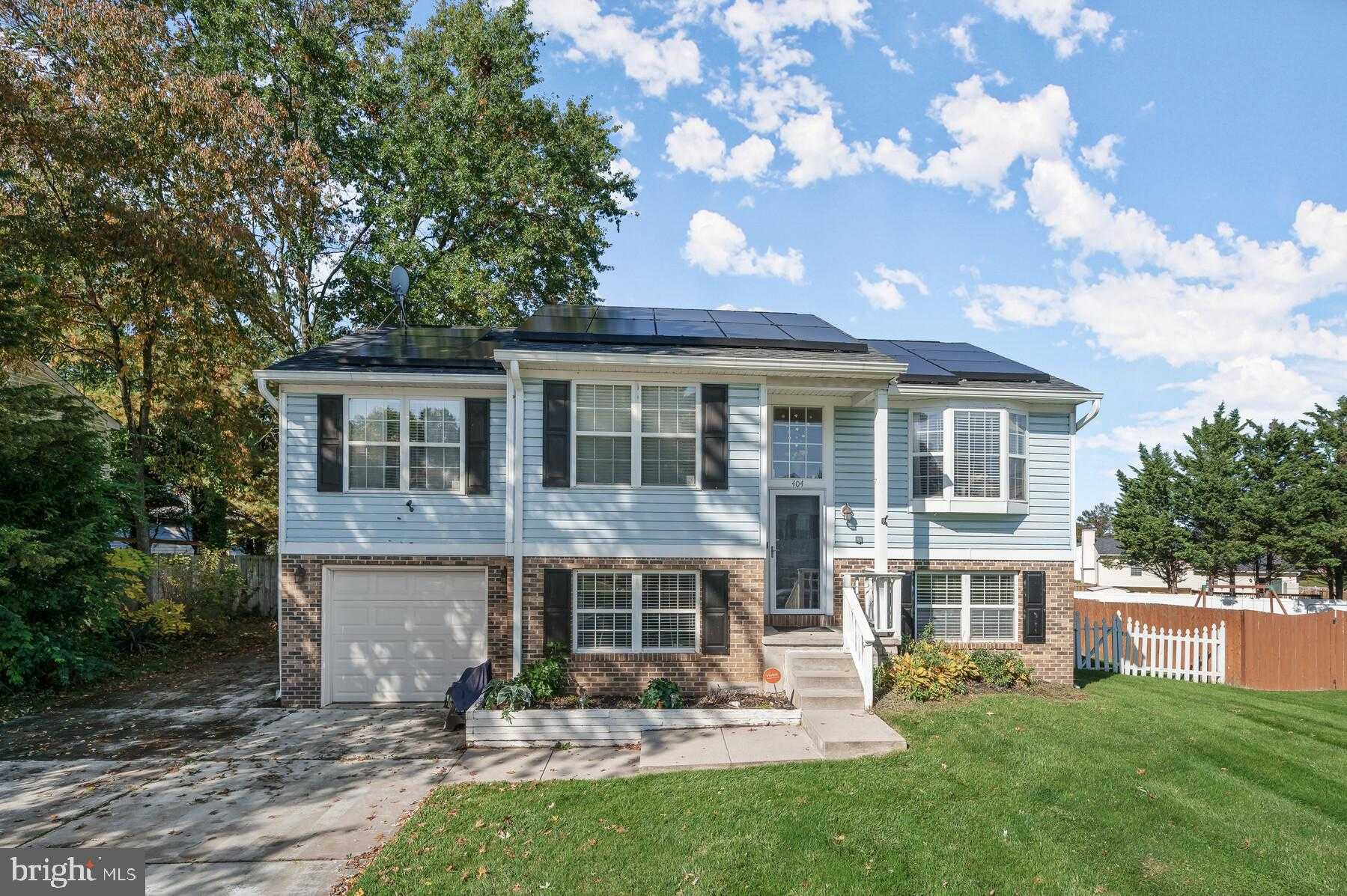 404 Taney Dr photo 2