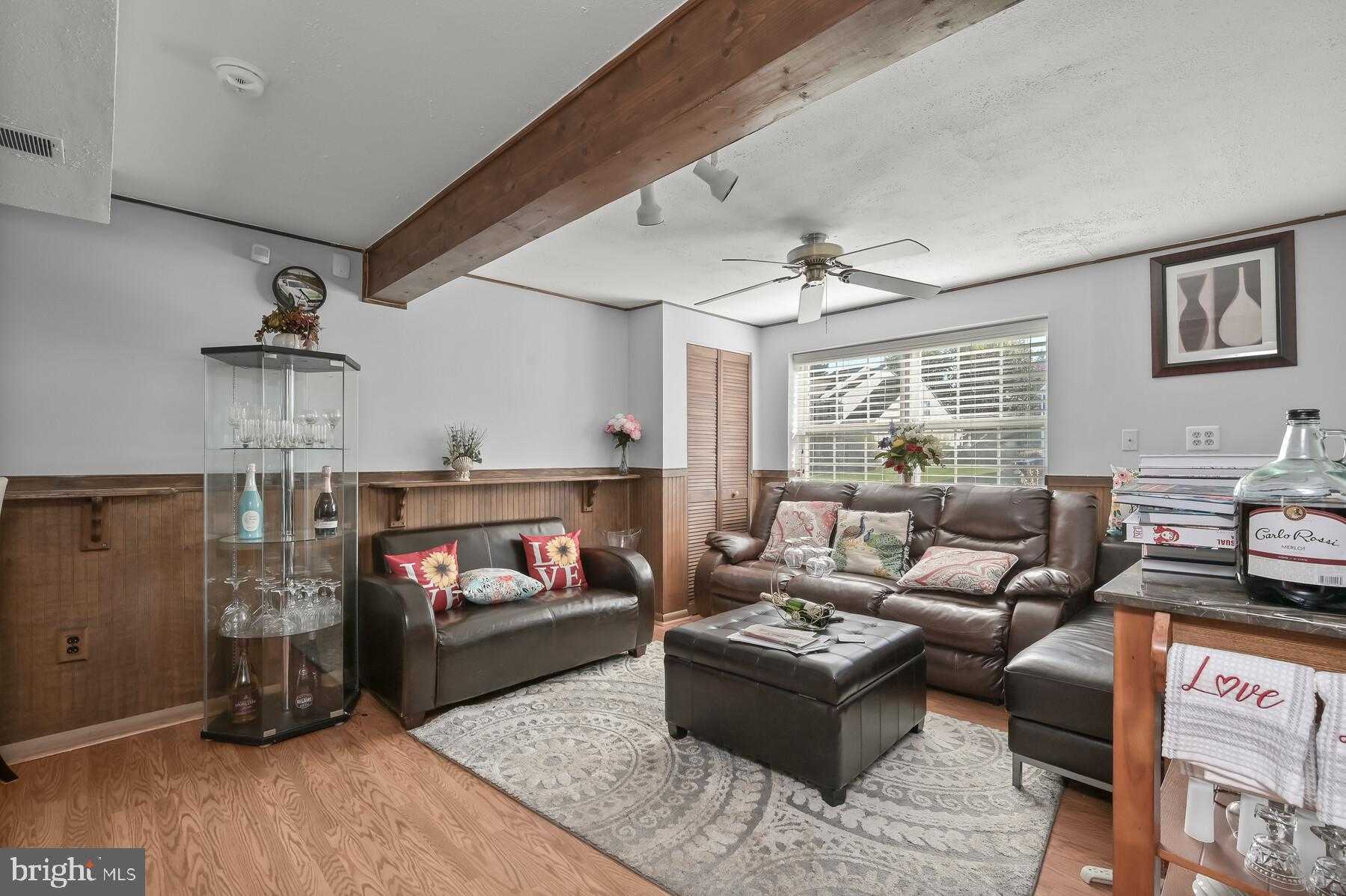 404 Taney Dr photo 28