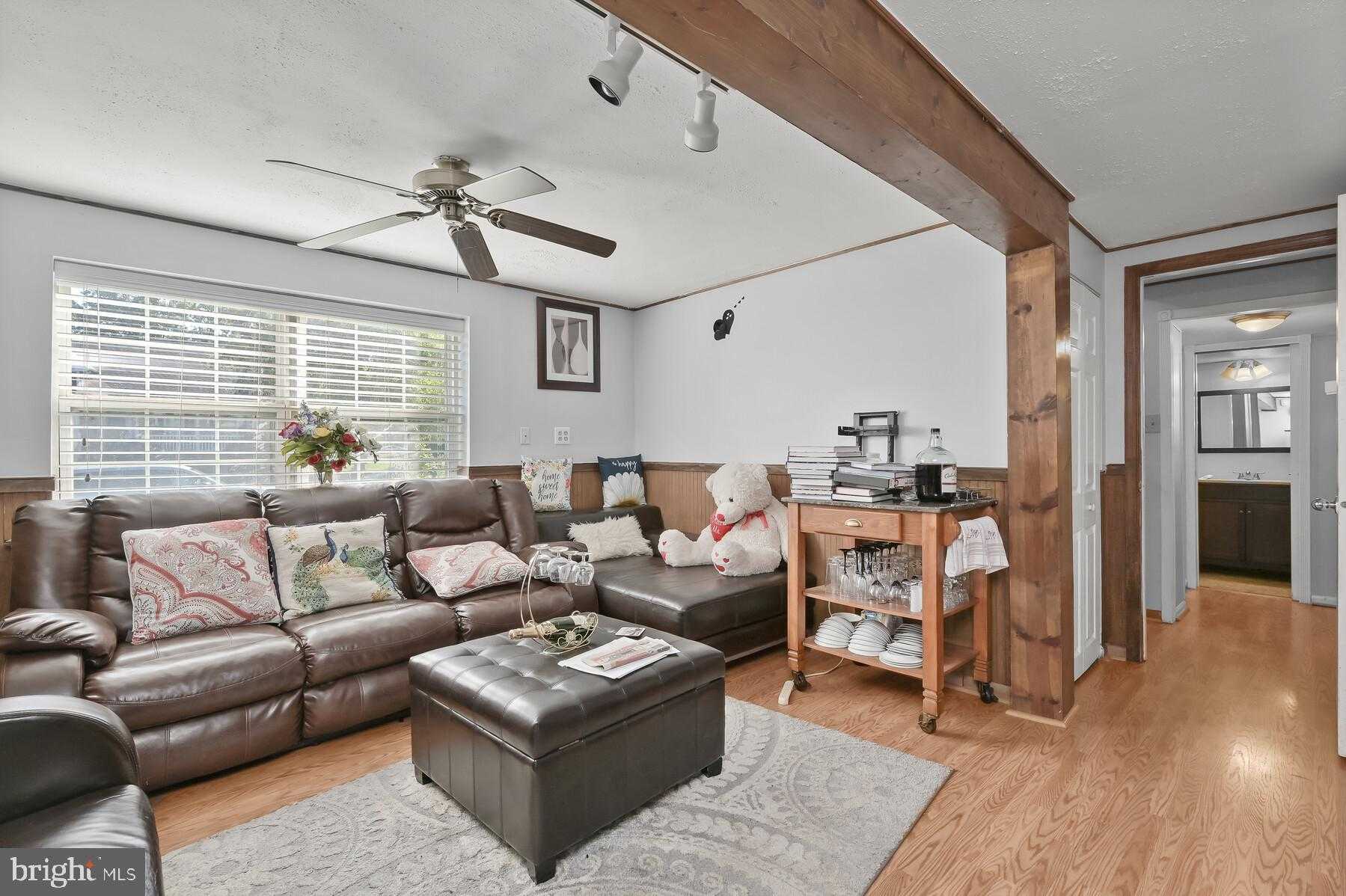 404 Taney Dr photo 29