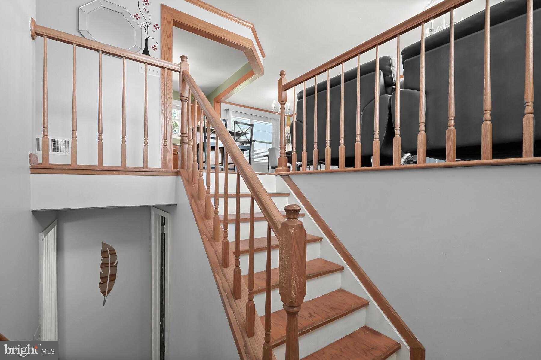 404 Taney Dr photo 5