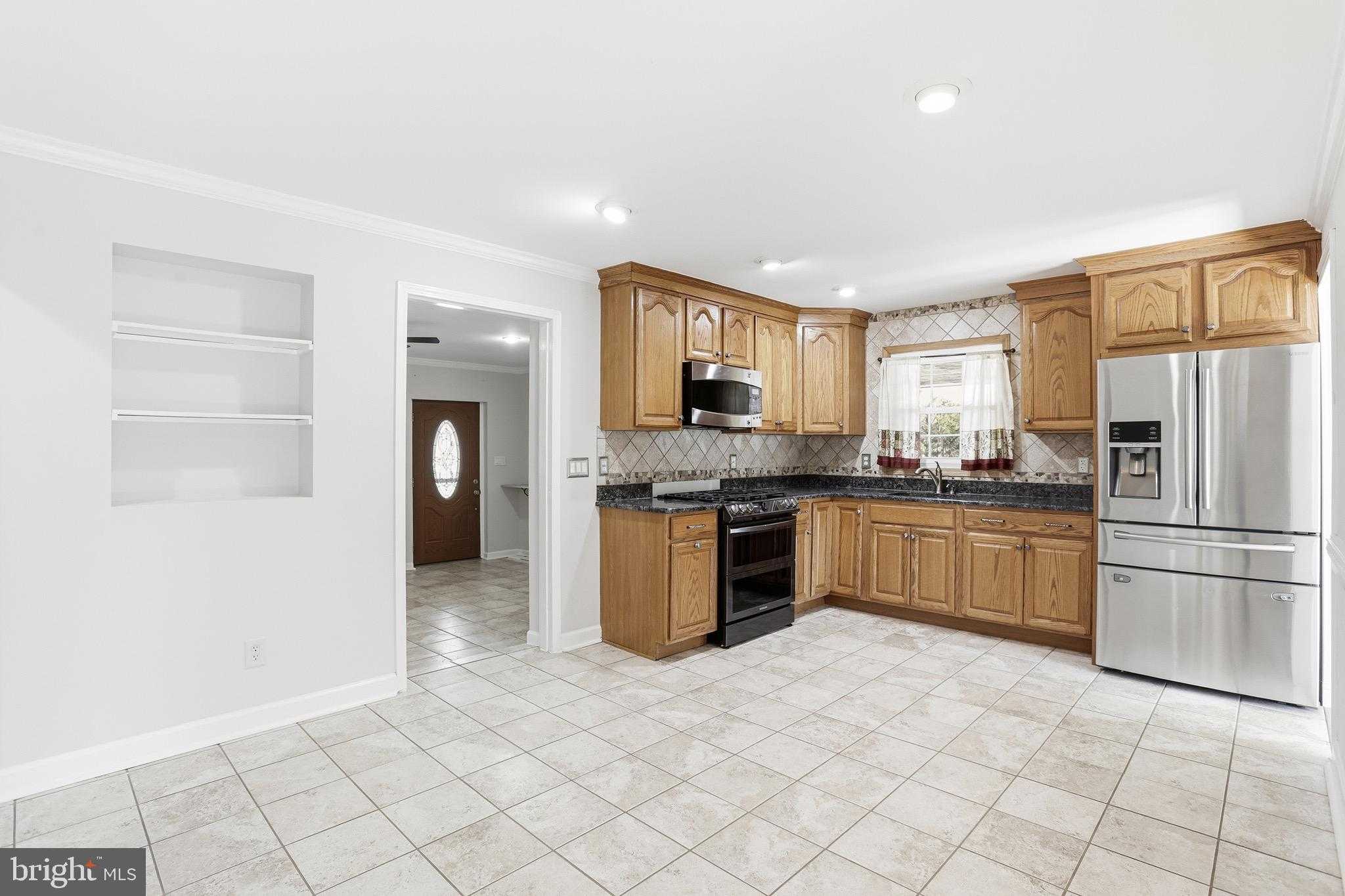 8324 Newland Rd photo 8