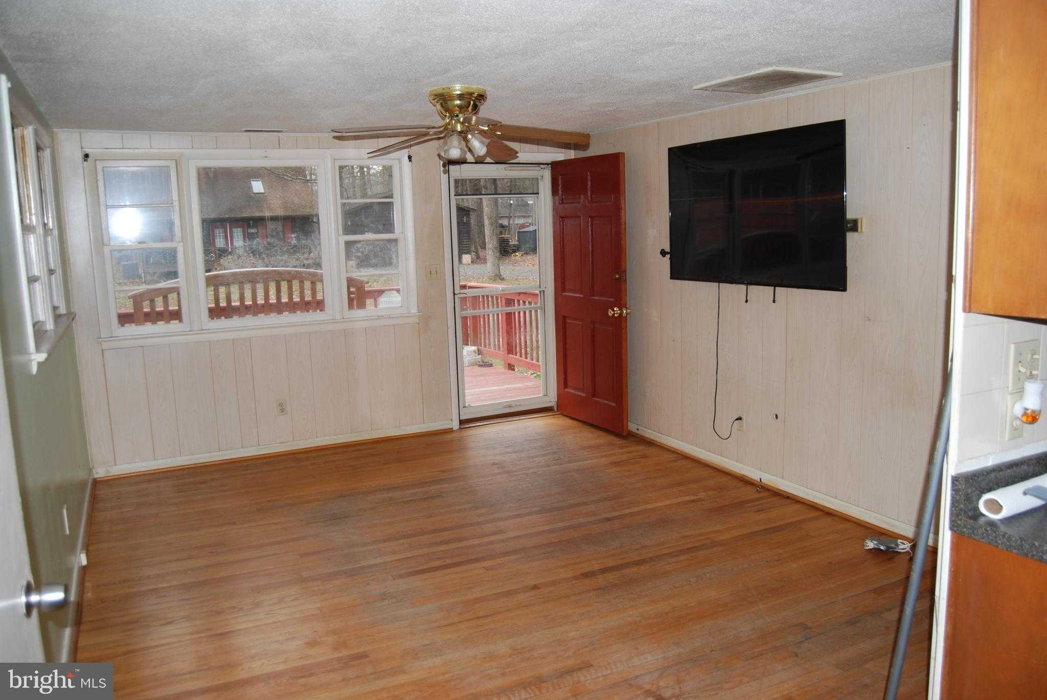 59 Juanita Ln photo 2