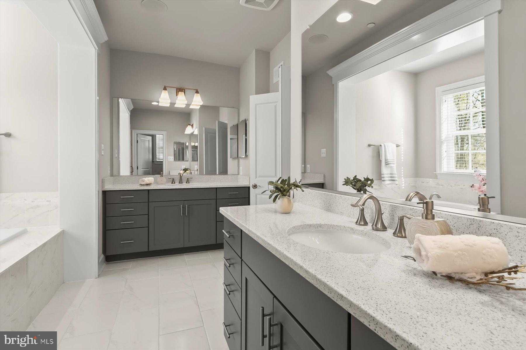 12240 Pleasant Springs CT photo 39