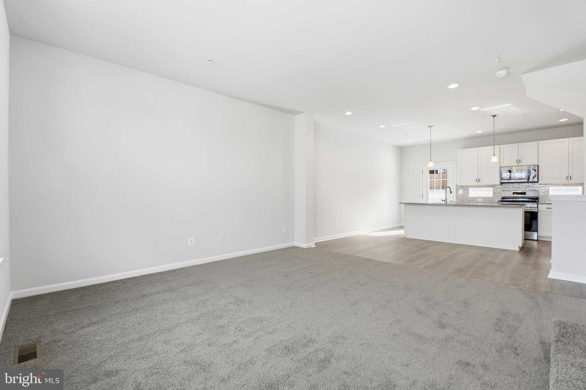 355 Tumblers Way photo 3