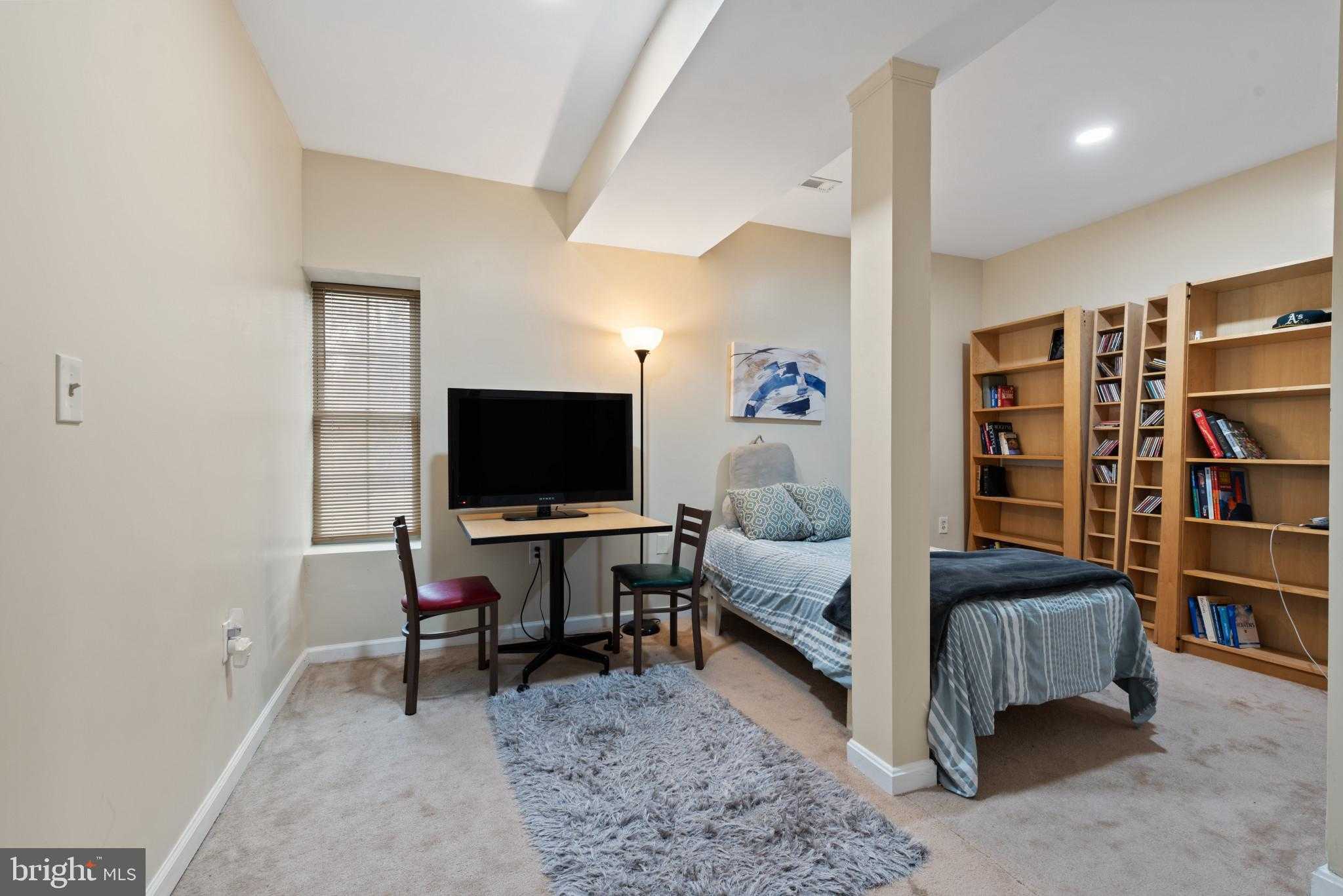 3104 Walnut Ave photo 76