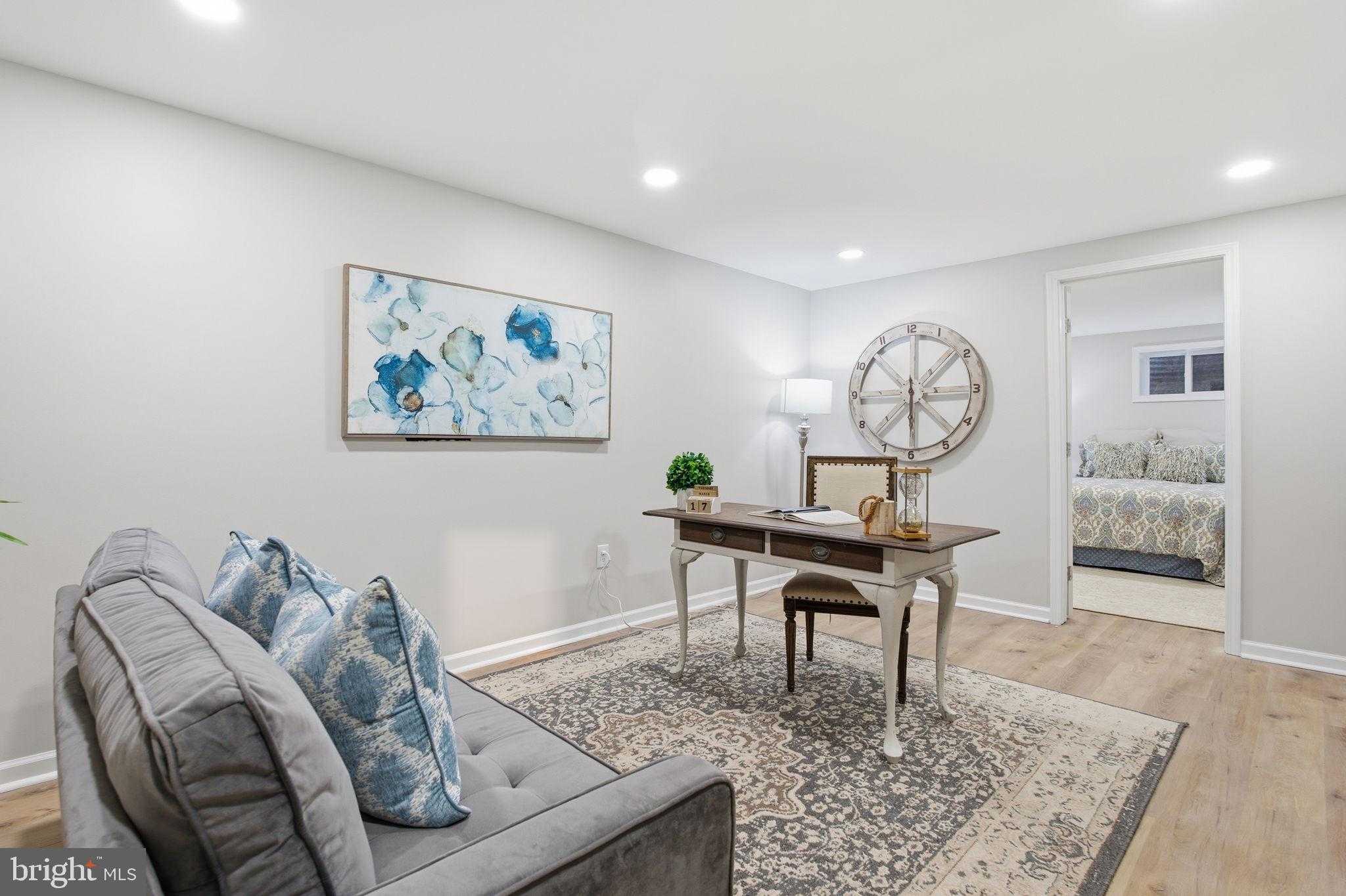 13412 Doncaster Ln photo 38