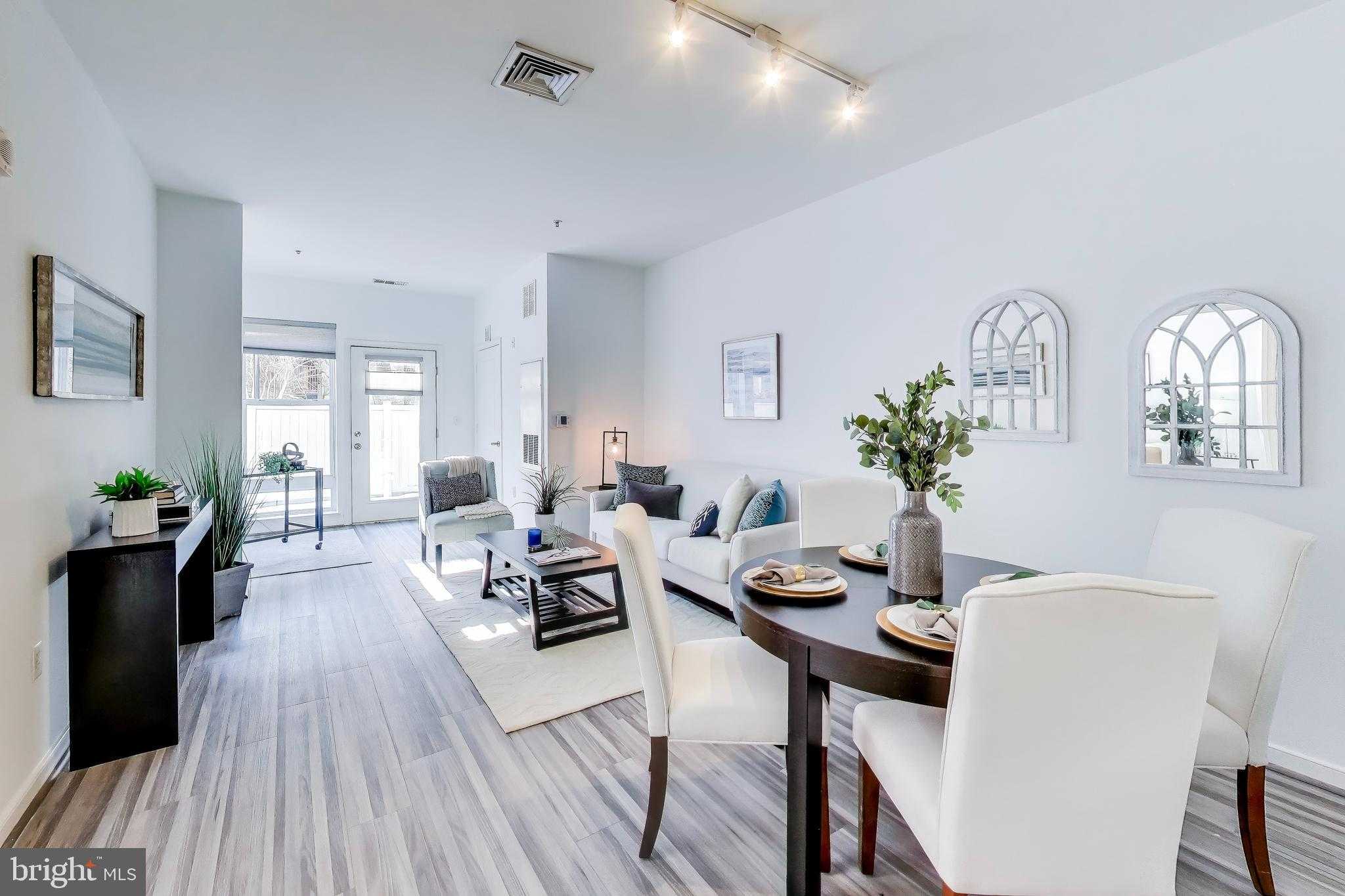 8045 Newell St Apt 121 photo 3