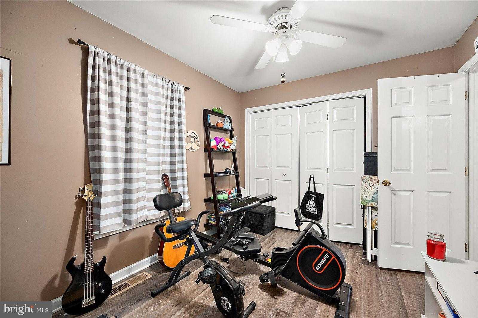 125 Ocean Pkwy photo 33