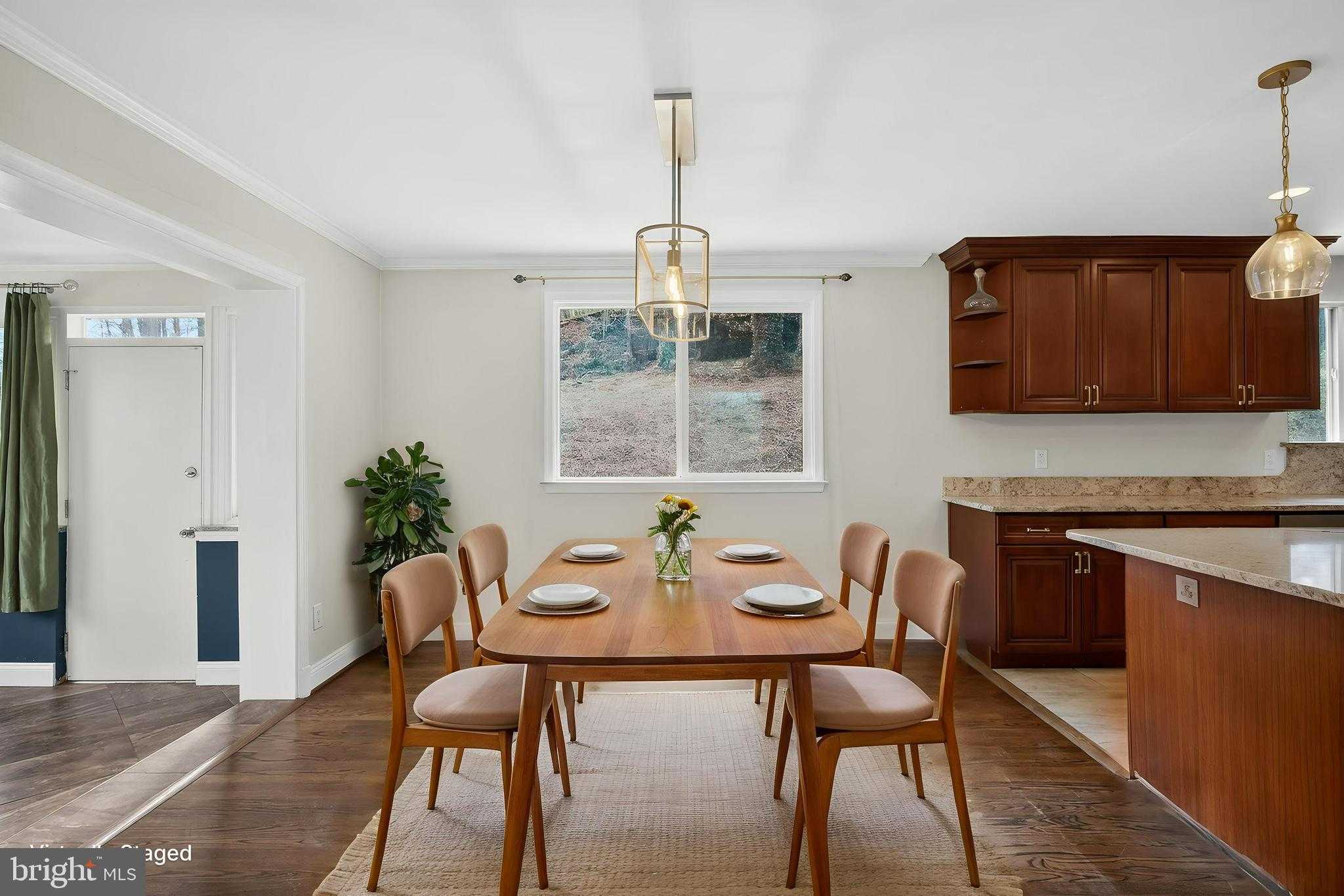 6351 Montrose St photo 20