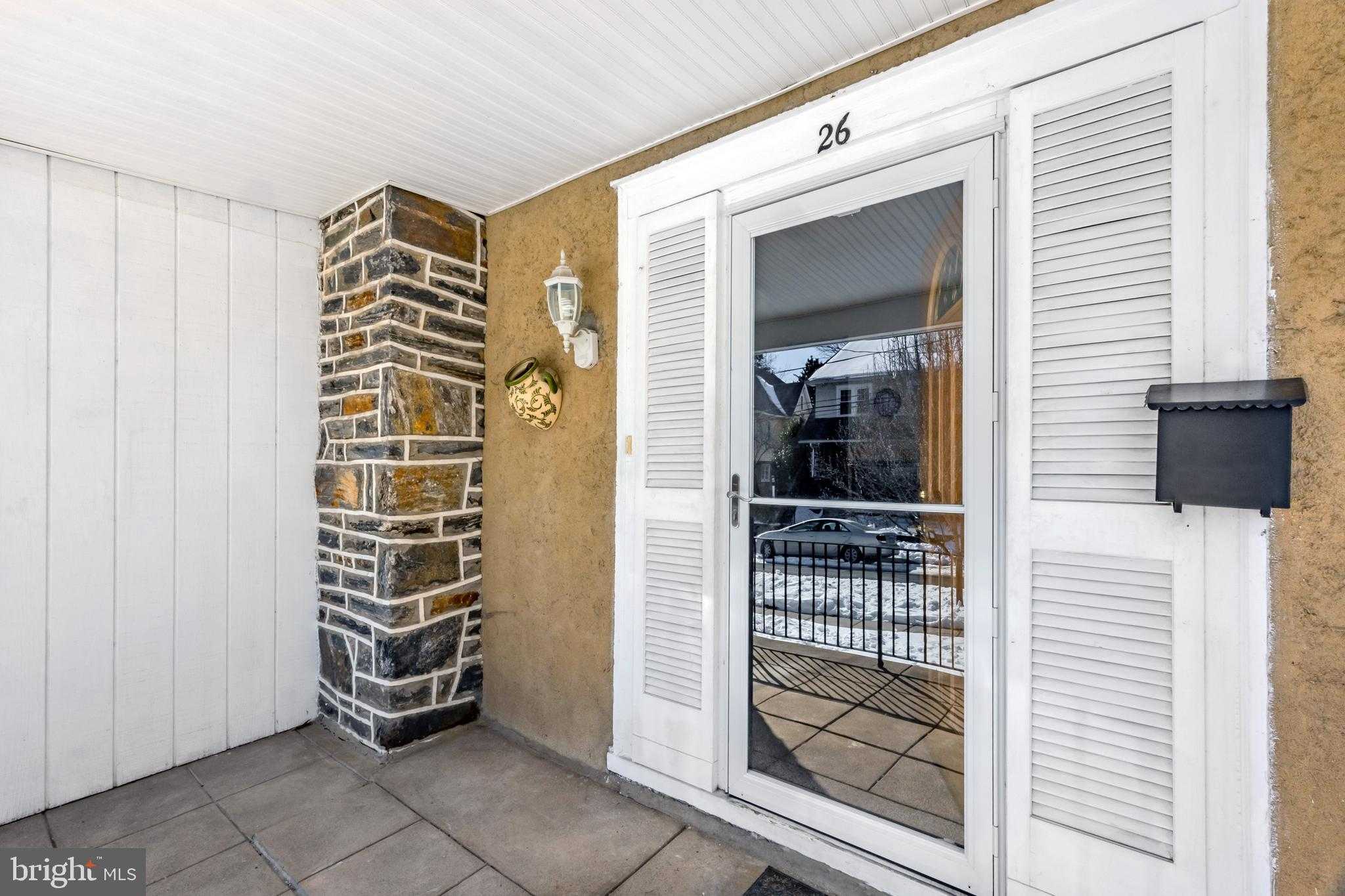 26 E Turnbull Ave photo 2