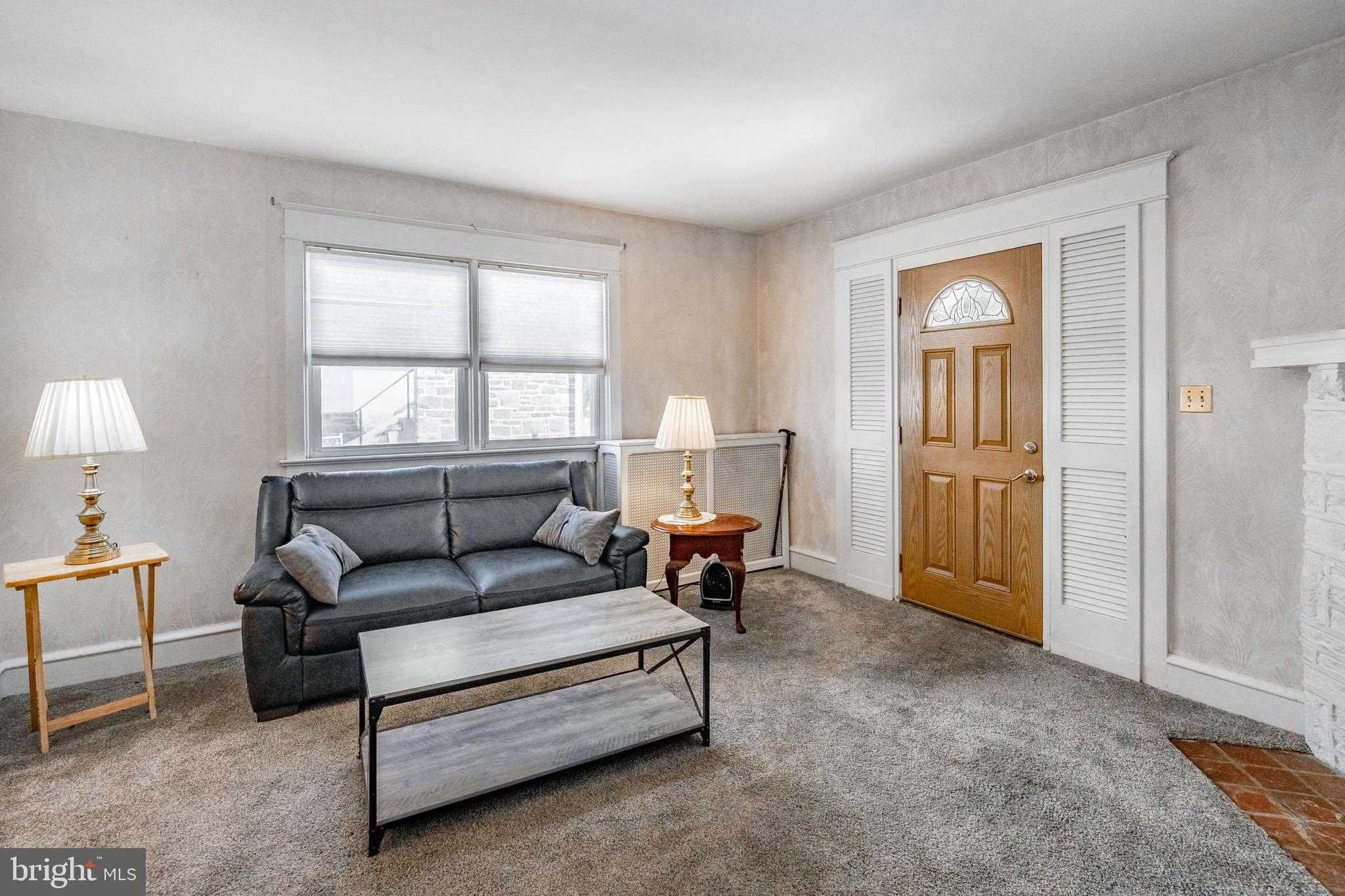 26 E Turnbull Ave photo 3